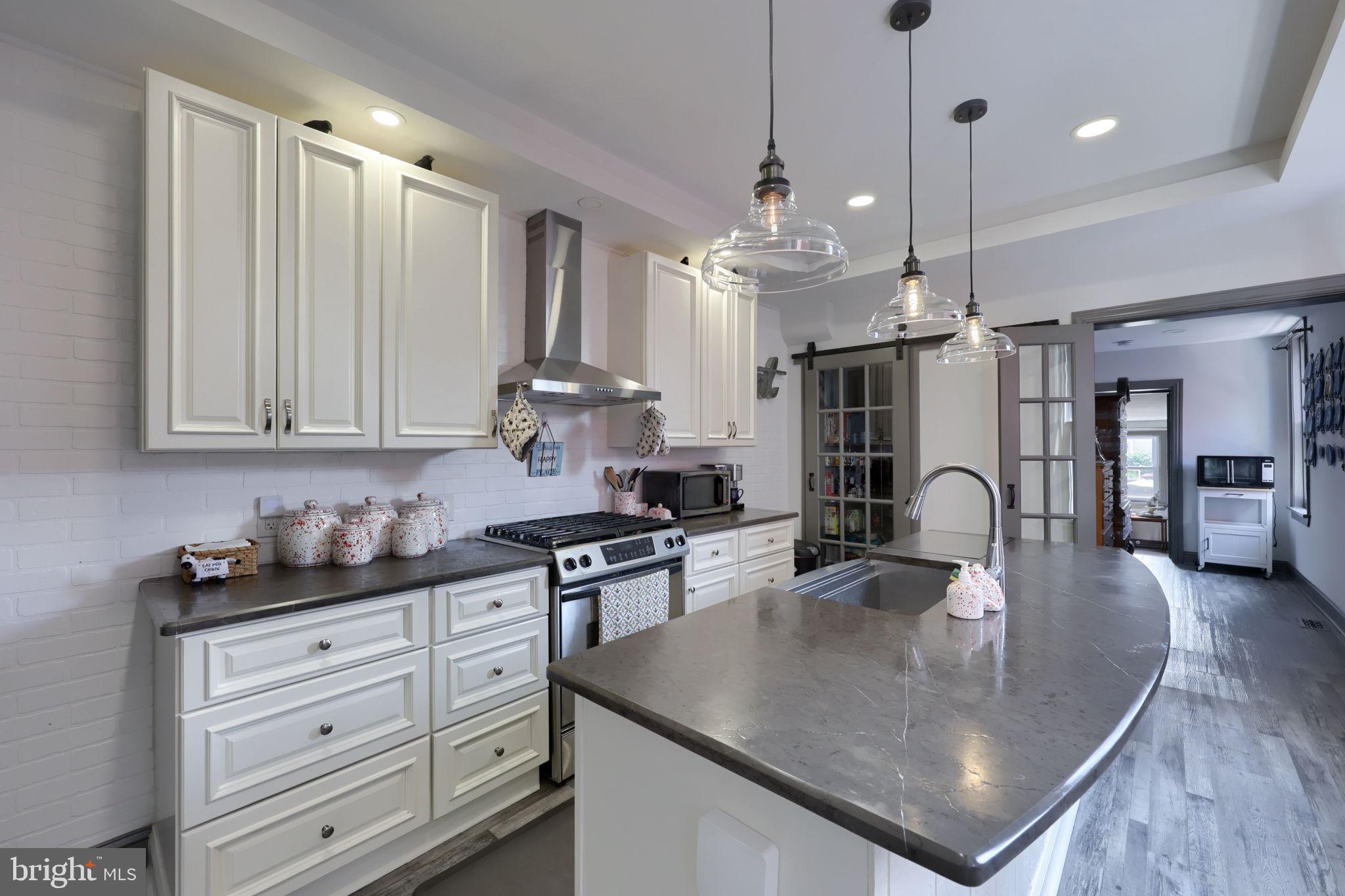 COLUMBIA BOROUGH - Residential