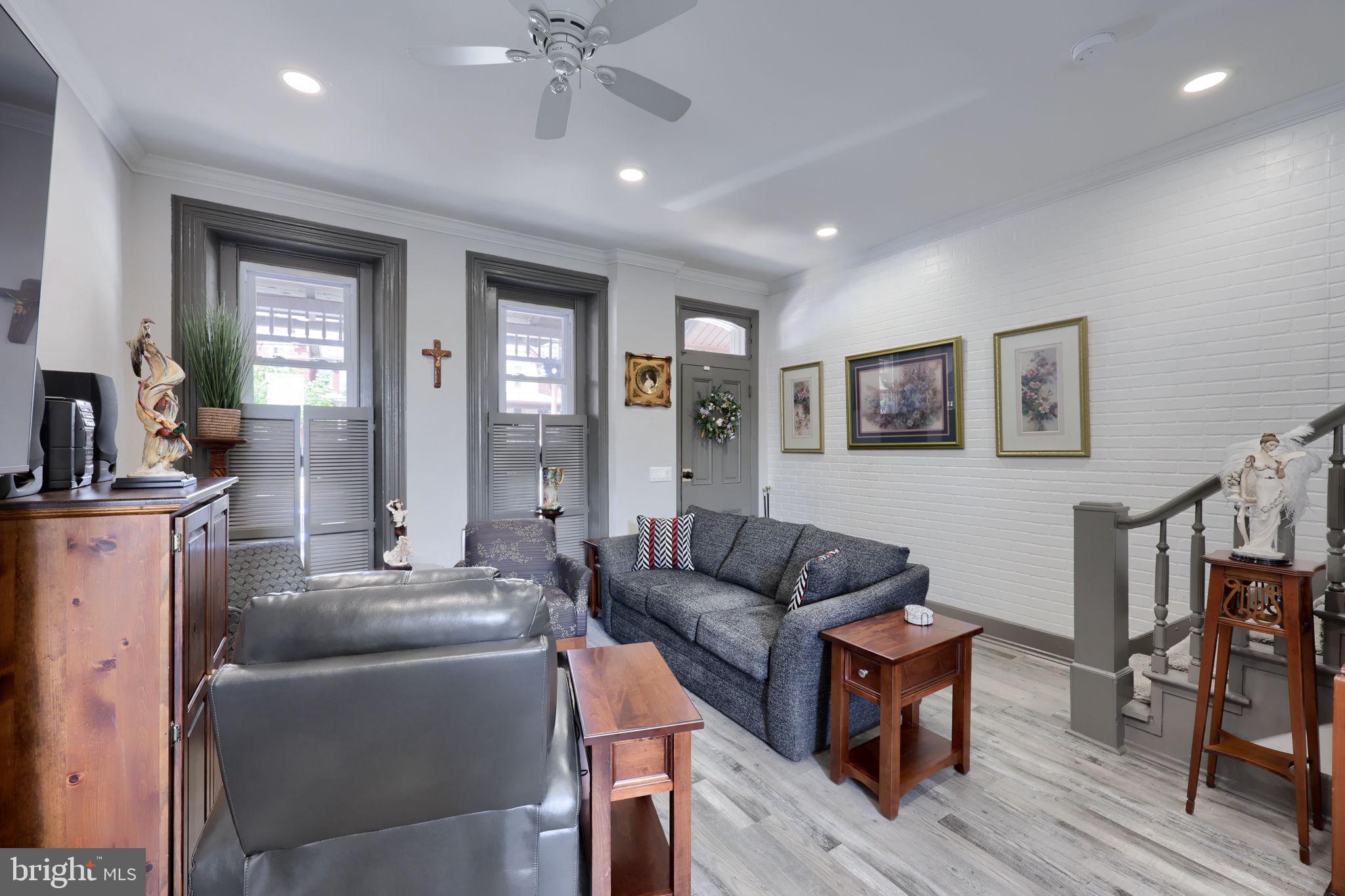 COLUMBIA BOROUGH - Residential