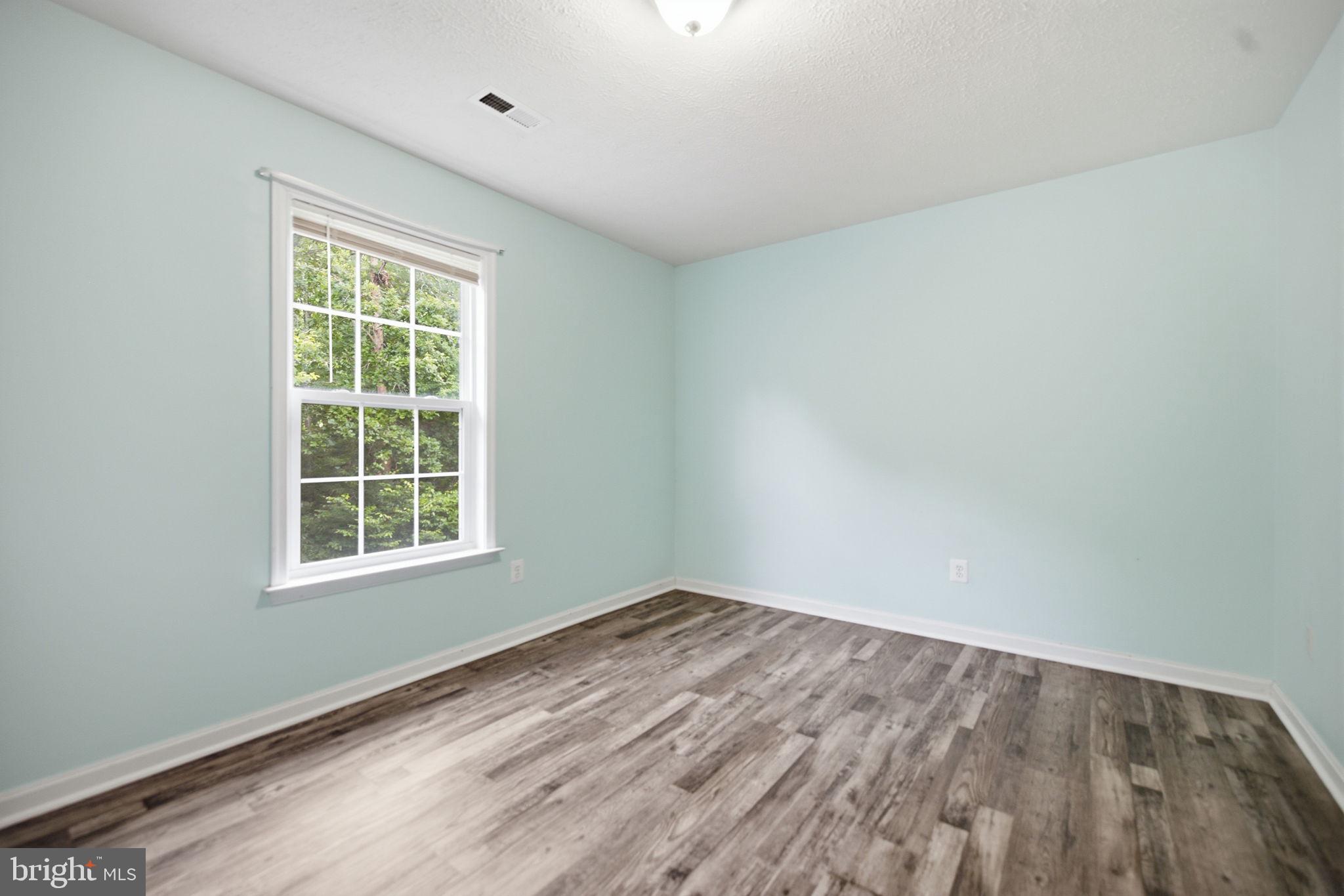 WILDERNESS SHORES - Residential