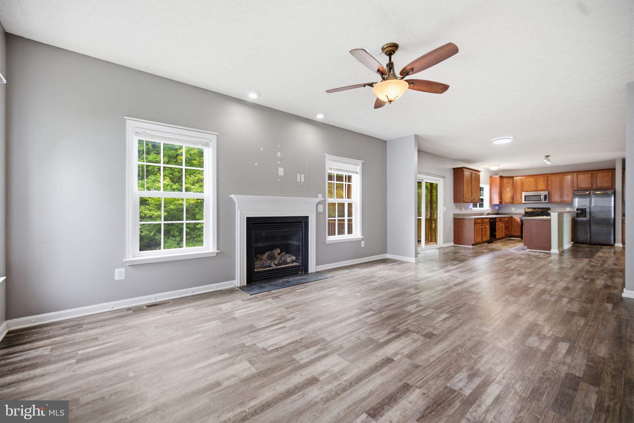 WILDERNESS SHORES - Residential