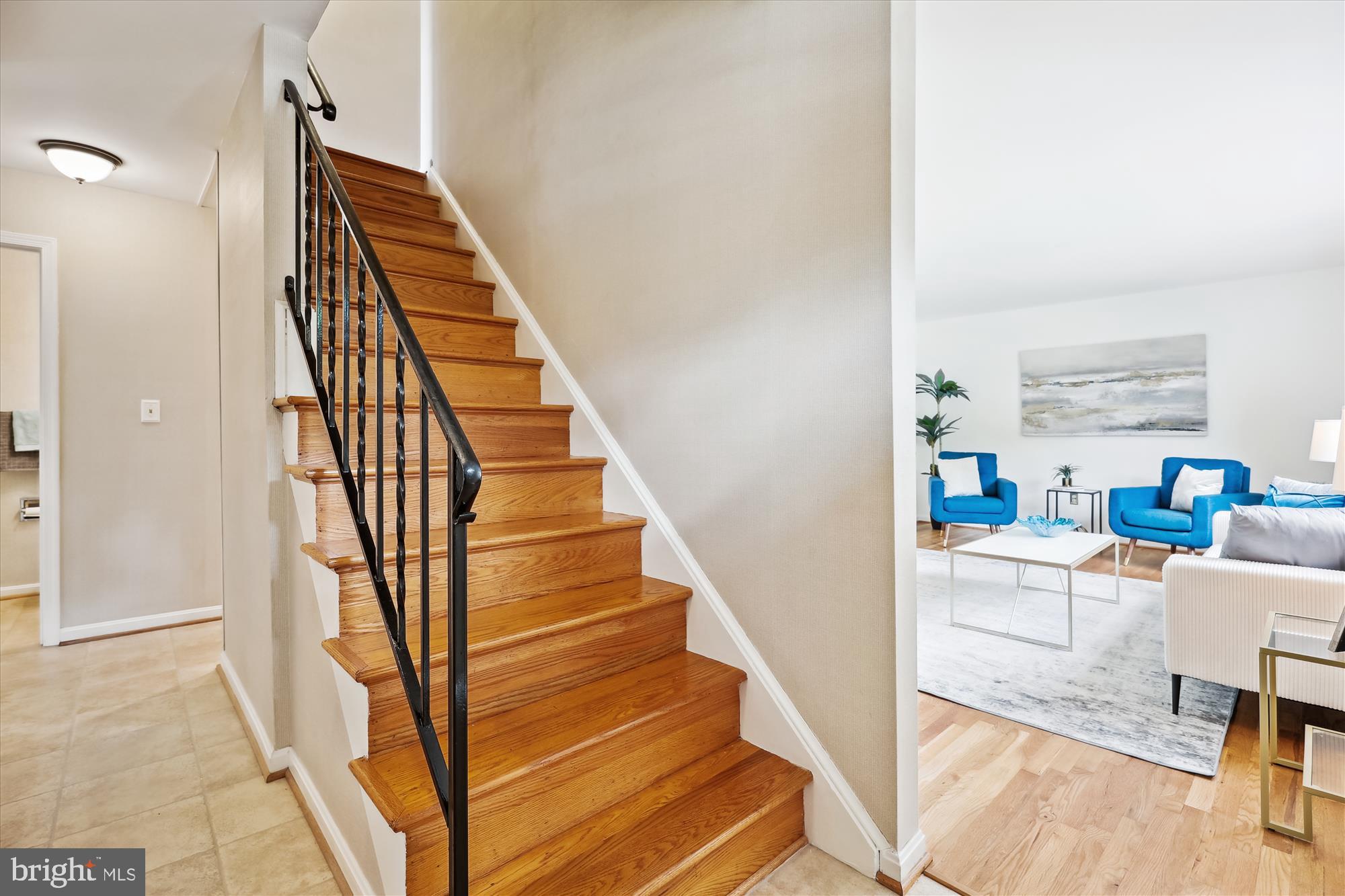 DIAMOND COURTS - Residential