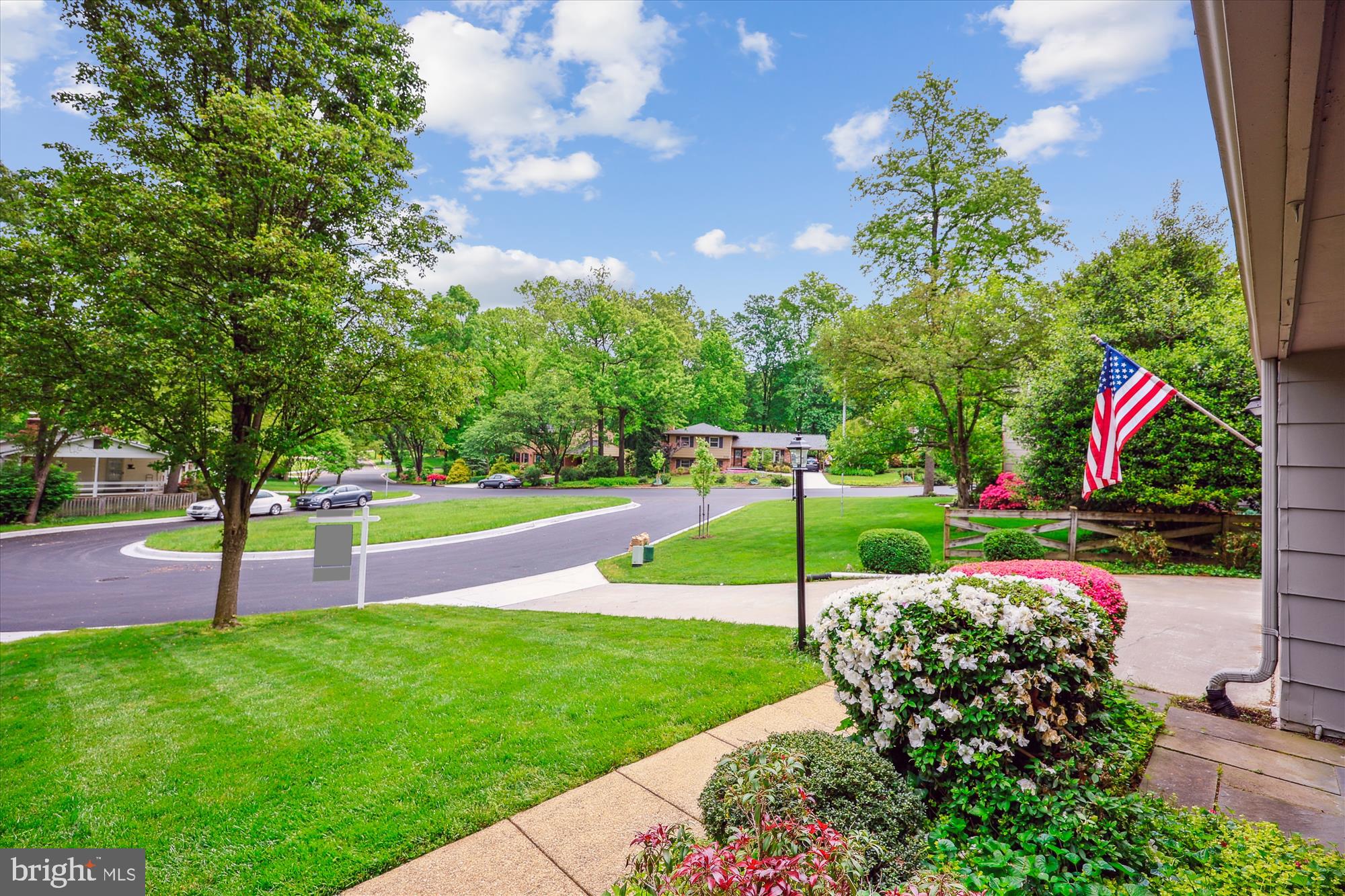 DIAMOND COURTS - Residential