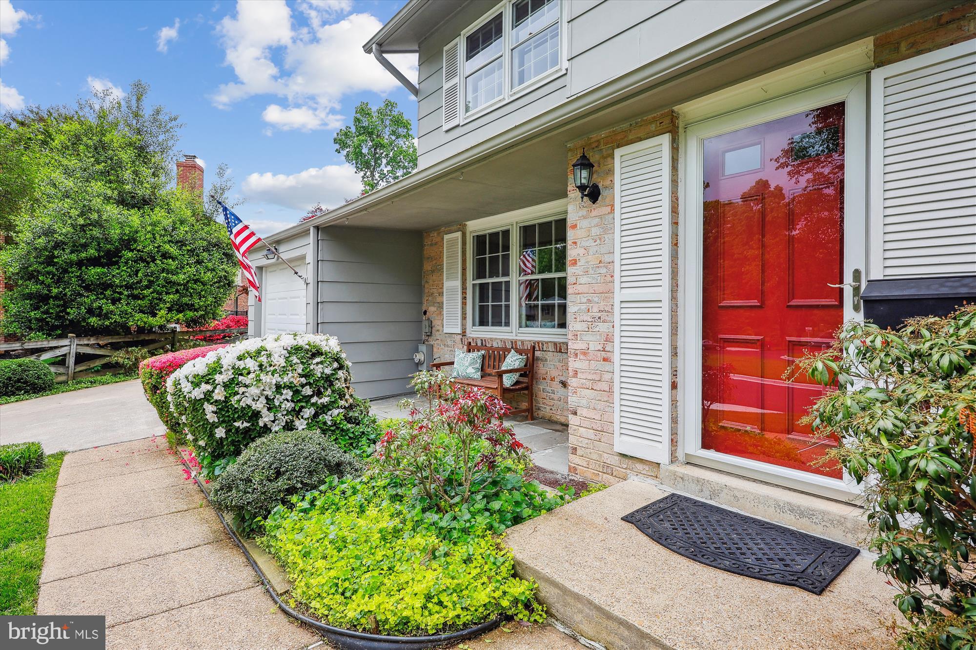 DIAMOND COURTS - Residential