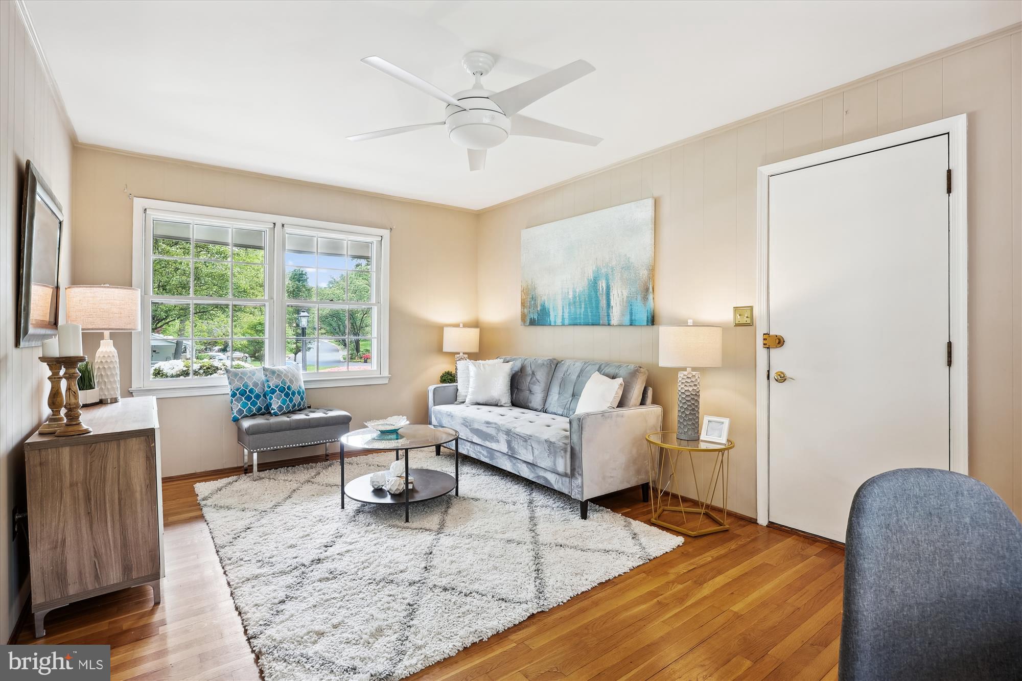 DIAMOND COURTS - Residential