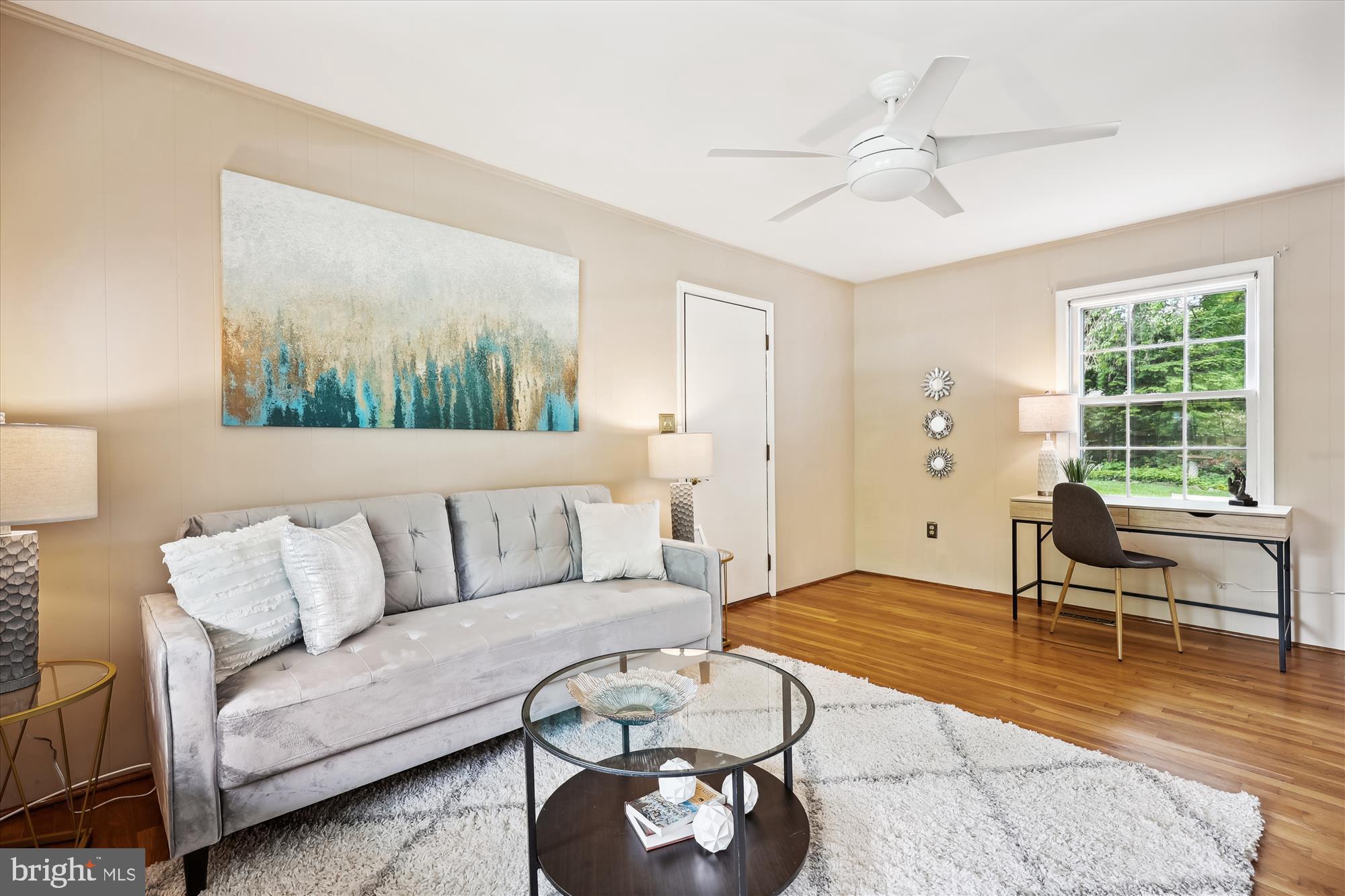 DIAMOND COURTS - Residential
