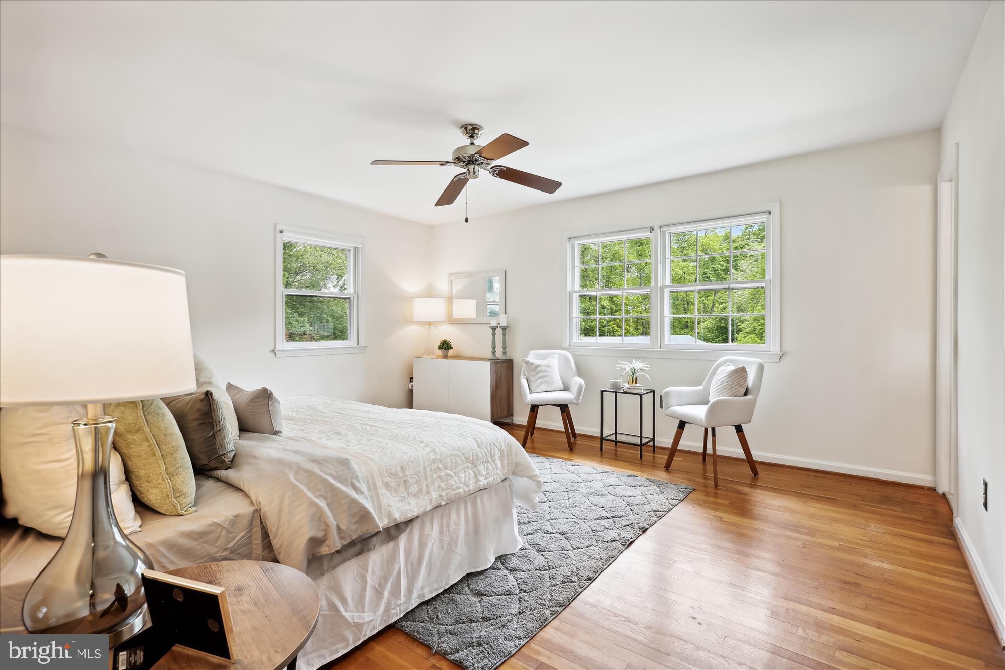 DIAMOND COURTS - Residential