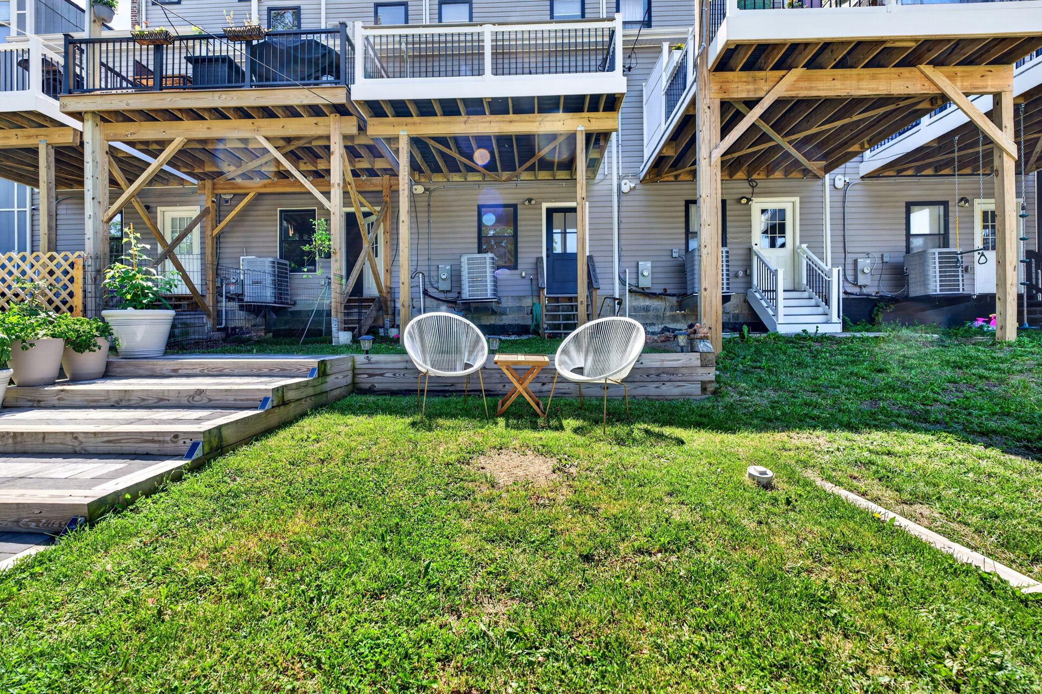 HAMPDEN HISTORIC DISTRICT - Residential