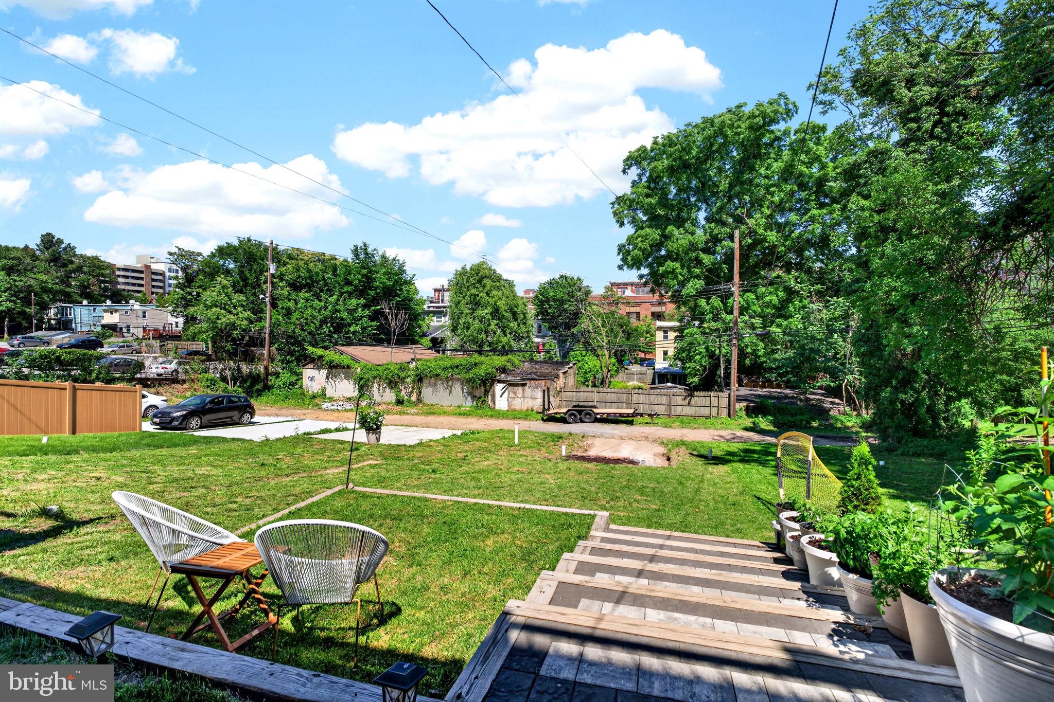 HAMPDEN HISTORIC DISTRICT - Residential