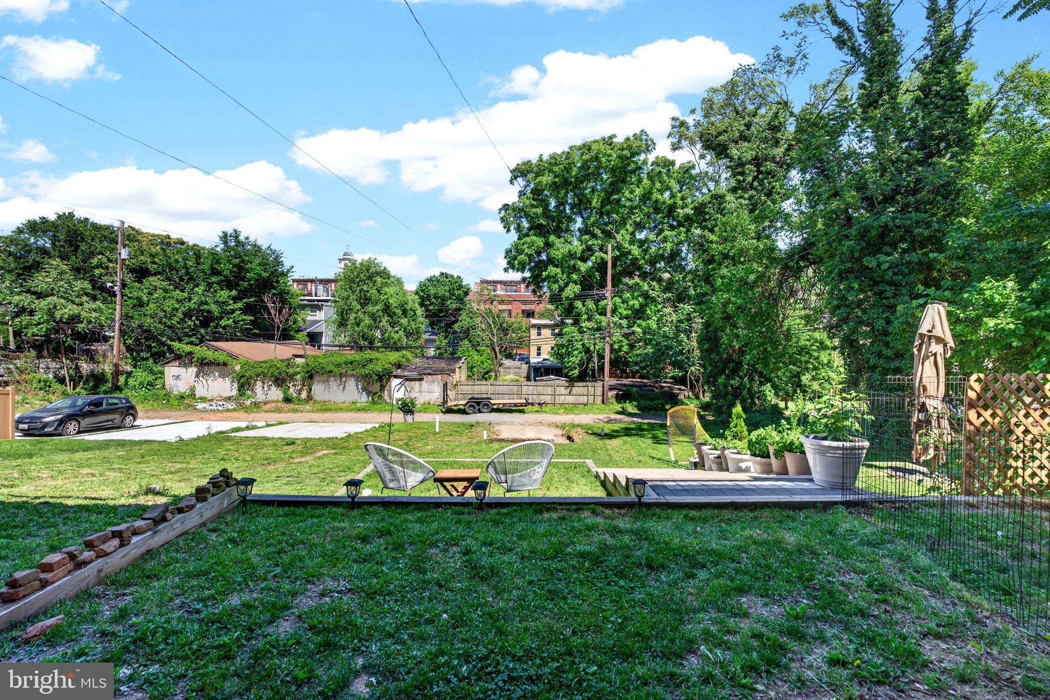 HAMPDEN HISTORIC DISTRICT - Residential