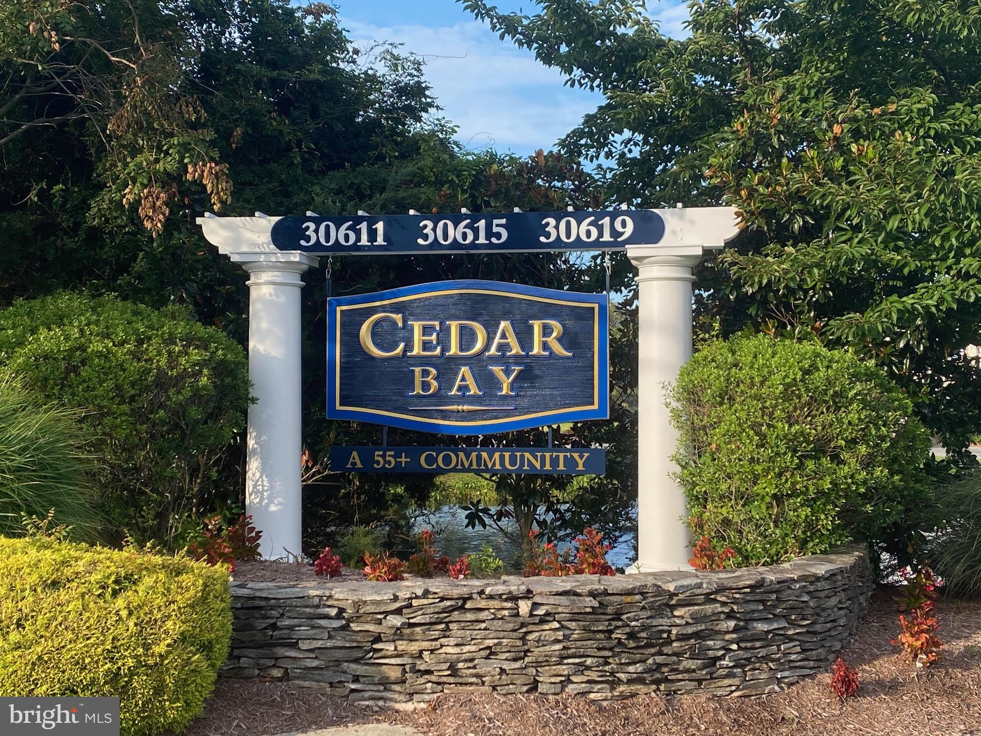 CEDAR BAY - Residential