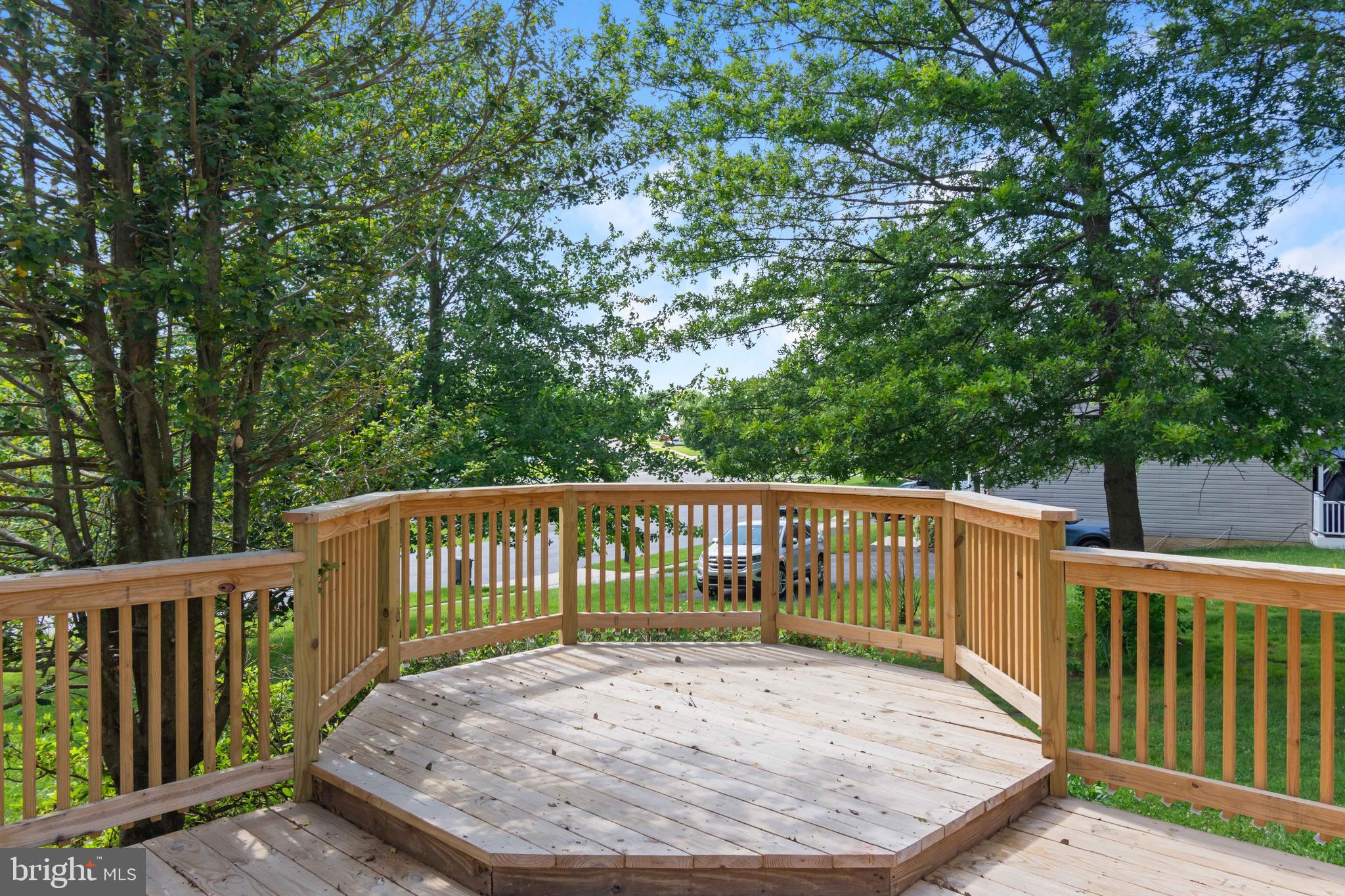 GLADE MANOR - Residential