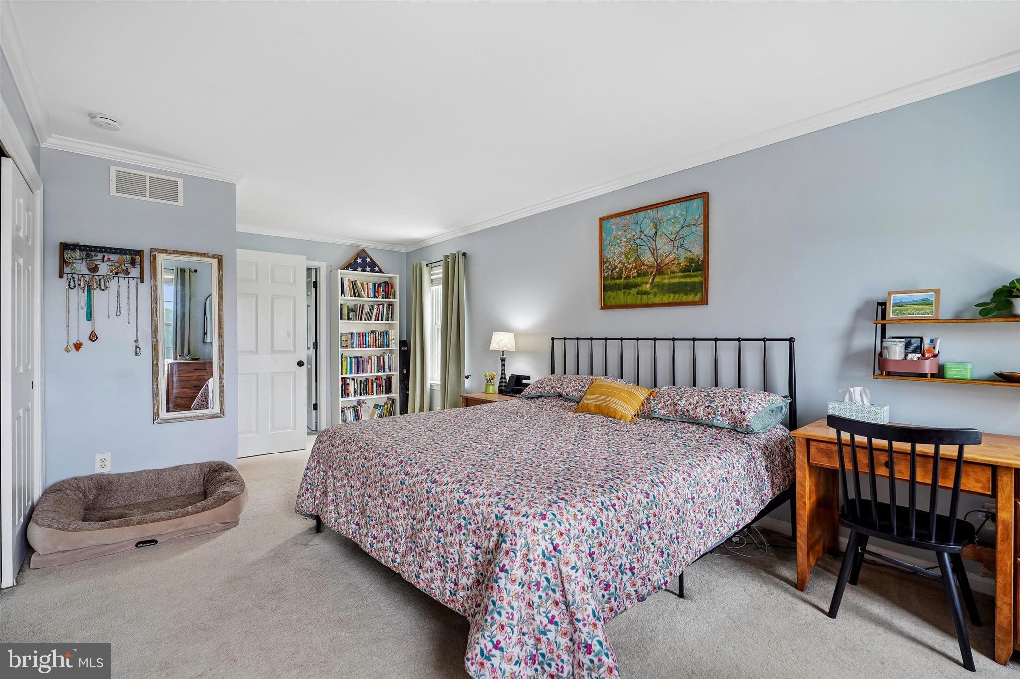 WILLOW MANOR - Residential