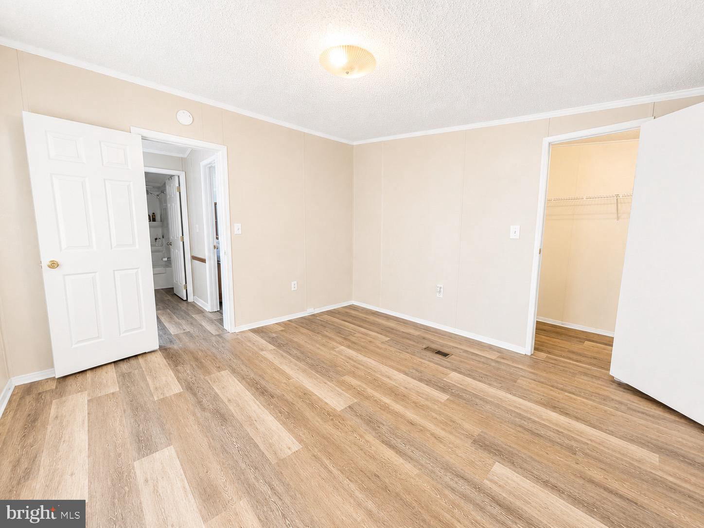 WALNUT GROVE MOBILE HOME PARK - Residential