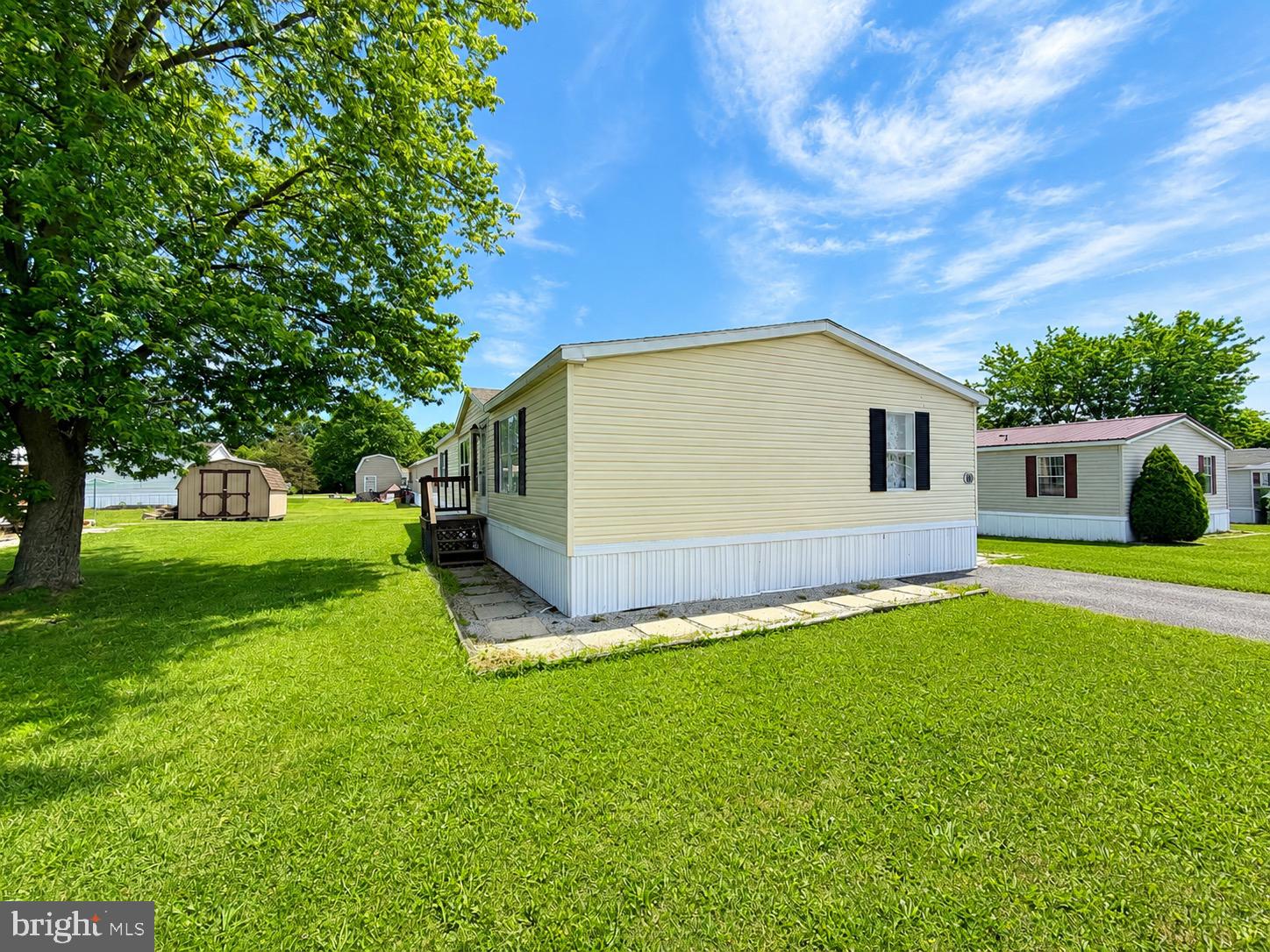 WALNUT GROVE MOBILE HOME PARK - Residential