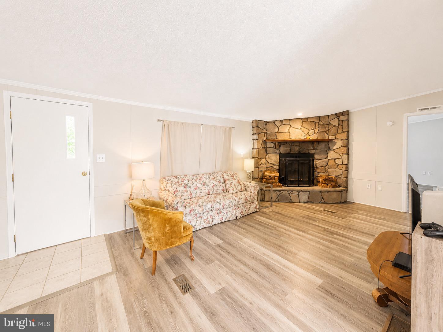 WALNUT GROVE MOBILE HOME PARK - Residential