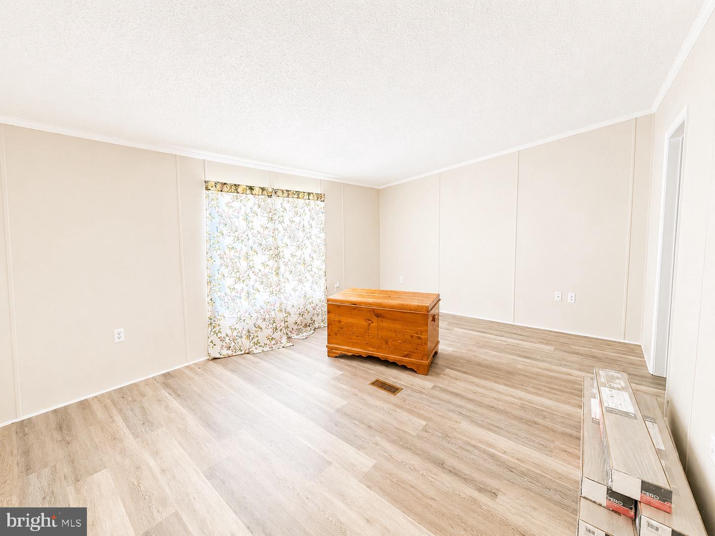 WALNUT GROVE MOBILE HOME PARK - Residential
