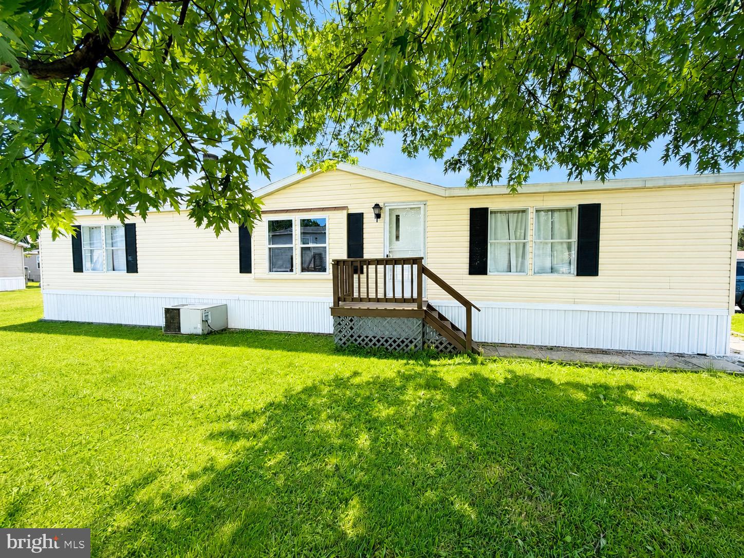 WALNUT GROVE MOBILE HOME PARK - Residential