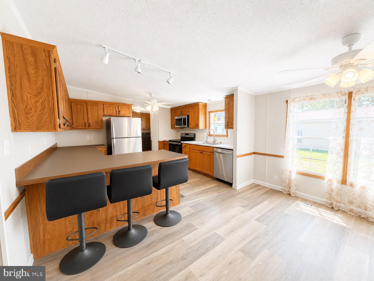 WALNUT GROVE MOBILE HOME PARK - Residential