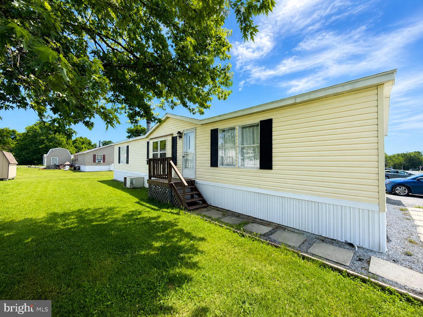 WALNUT GROVE MOBILE HOME PARK - Residential