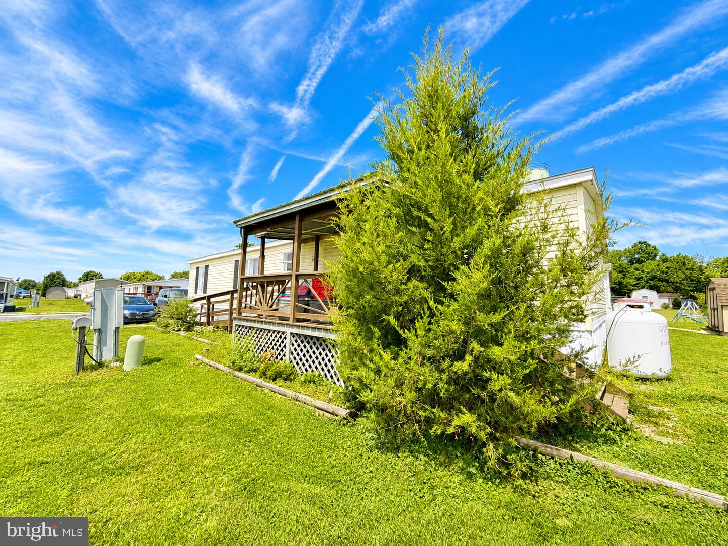 WALNUT GROVE MOBILE HOME PARK - Residential