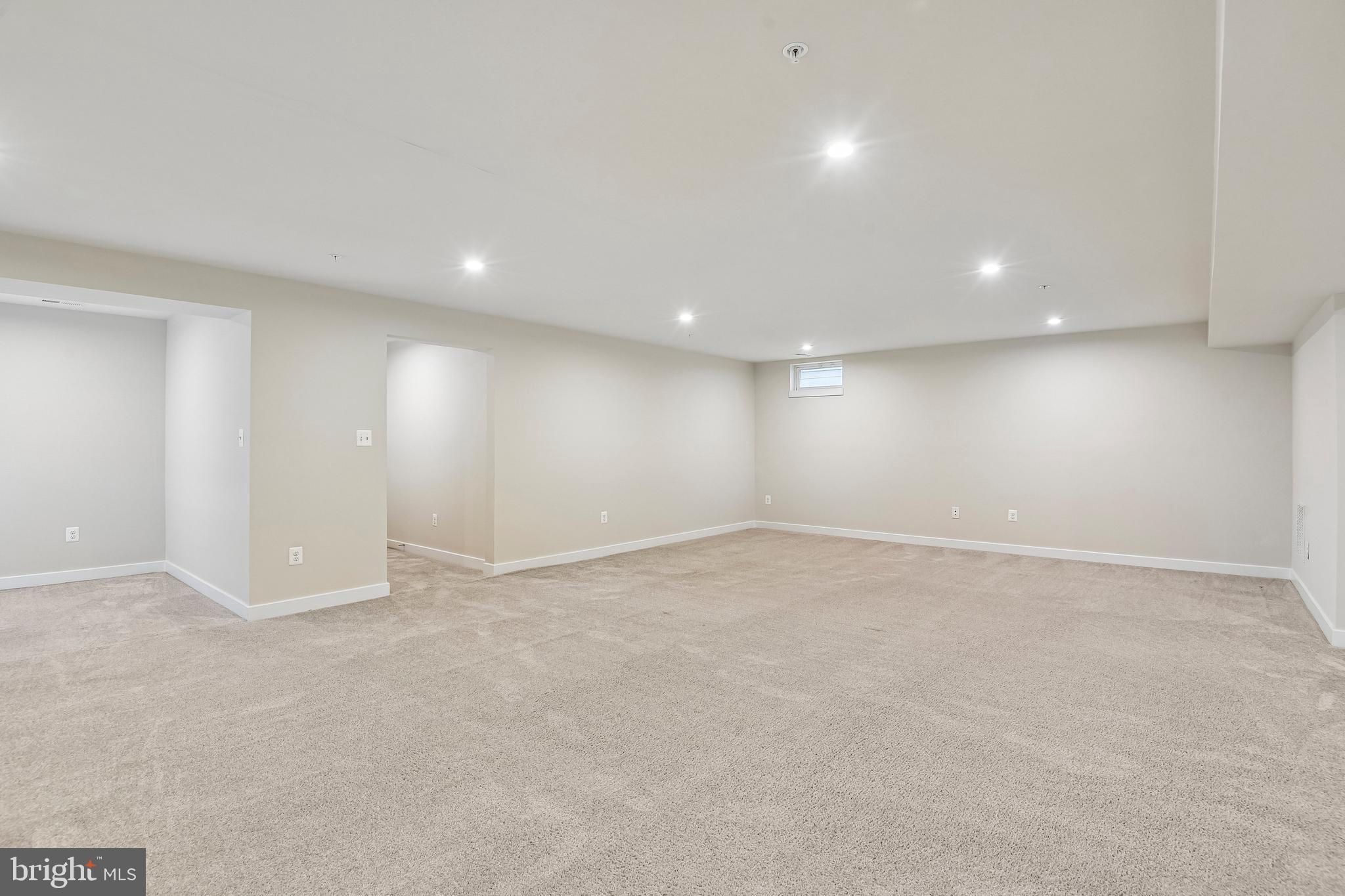 GREENLEIGH AT CROSSROADS - Residential