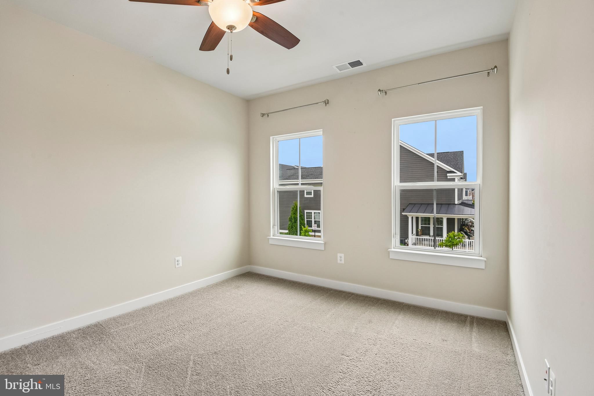 GREENLEIGH AT CROSSROADS - Residential