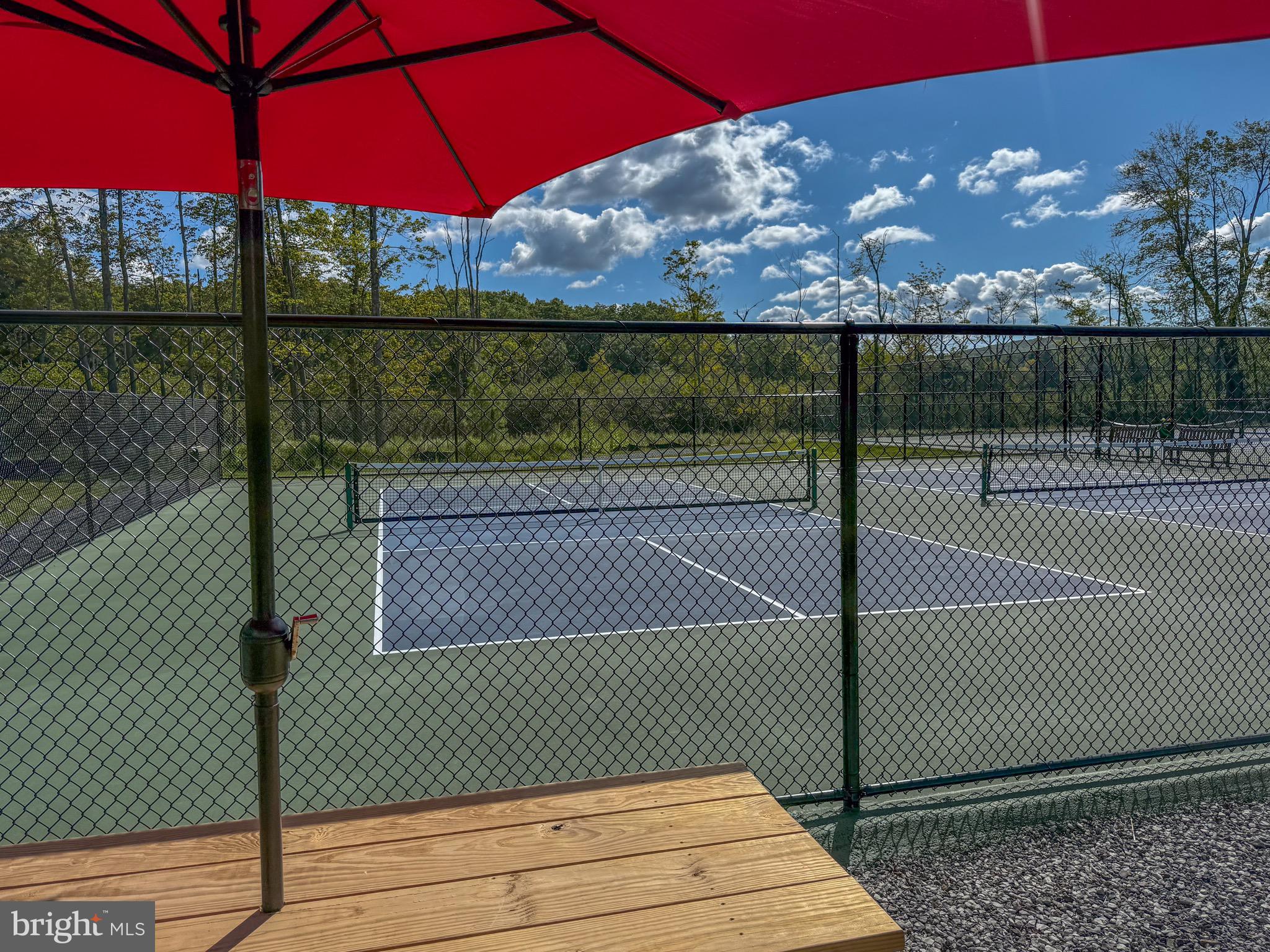 THOUSAND ACRES AT DCL - Residential