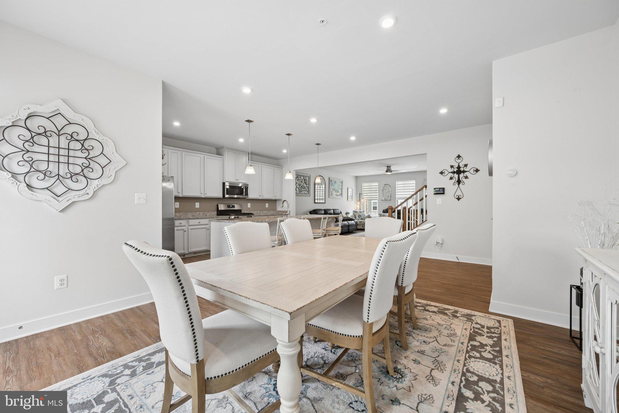 EDGEMERE/SPARROWS POINT - Residential