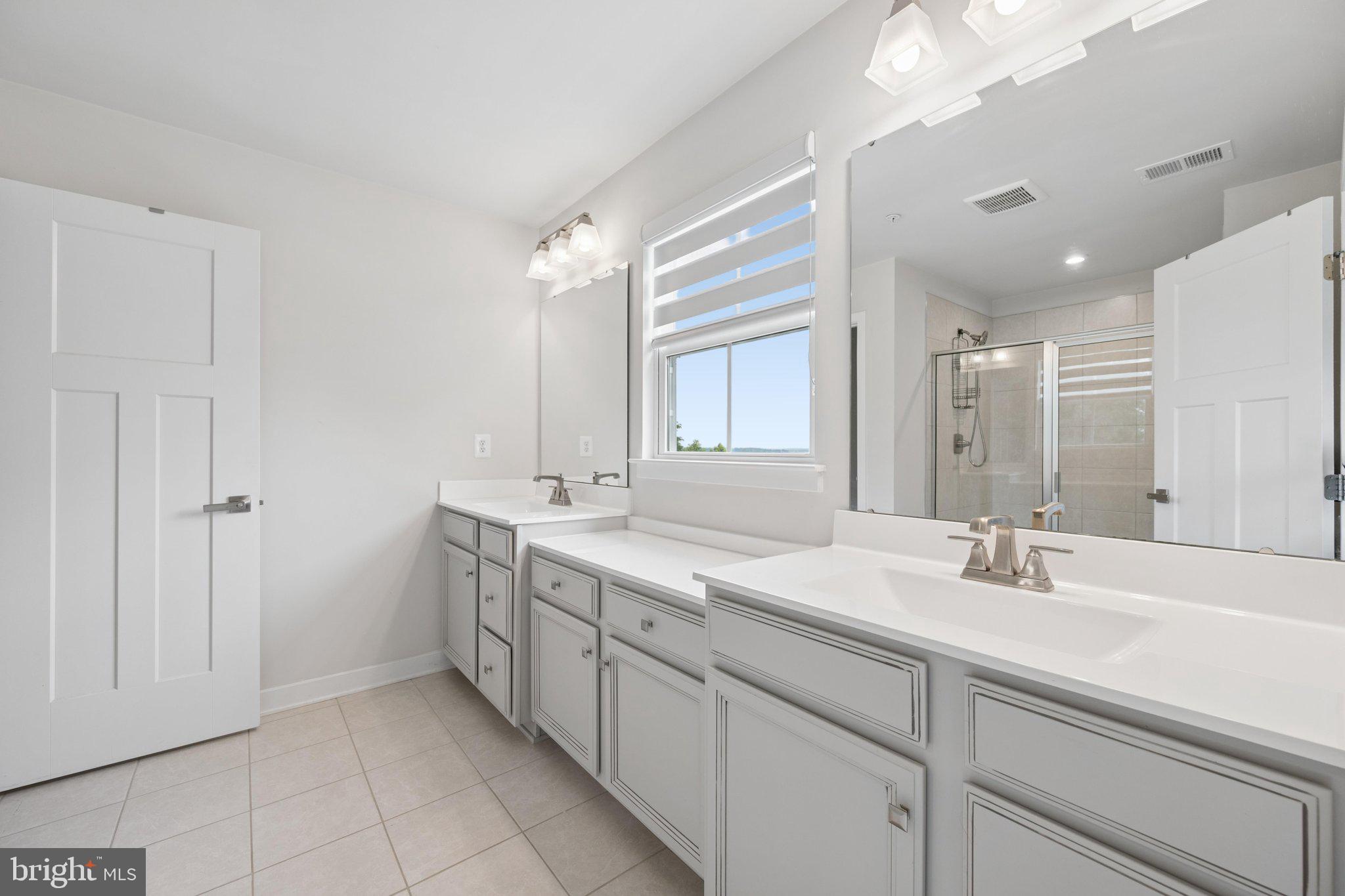 EDGEMERE/SPARROWS POINT - Residential