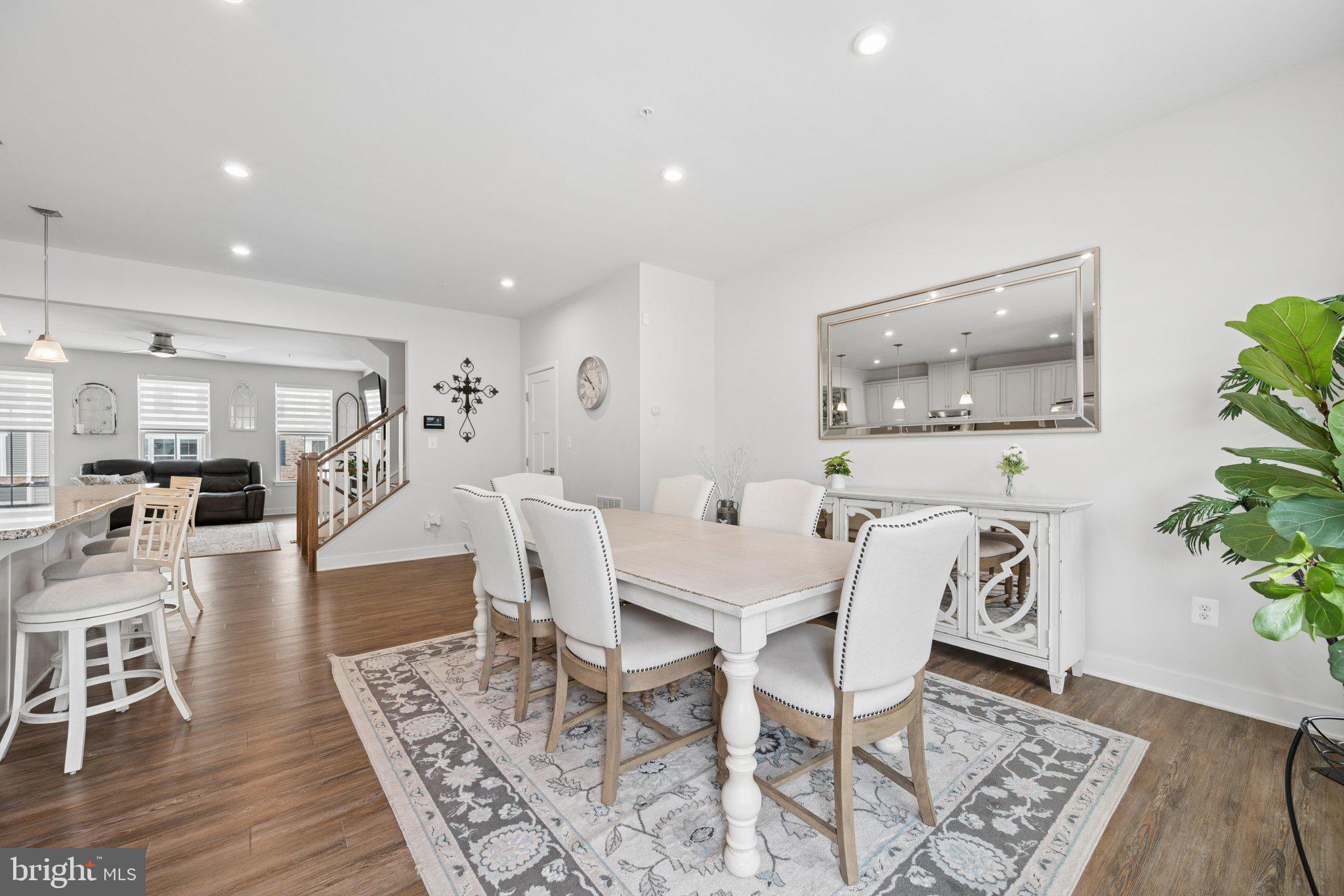 EDGEMERE/SPARROWS POINT - Residential