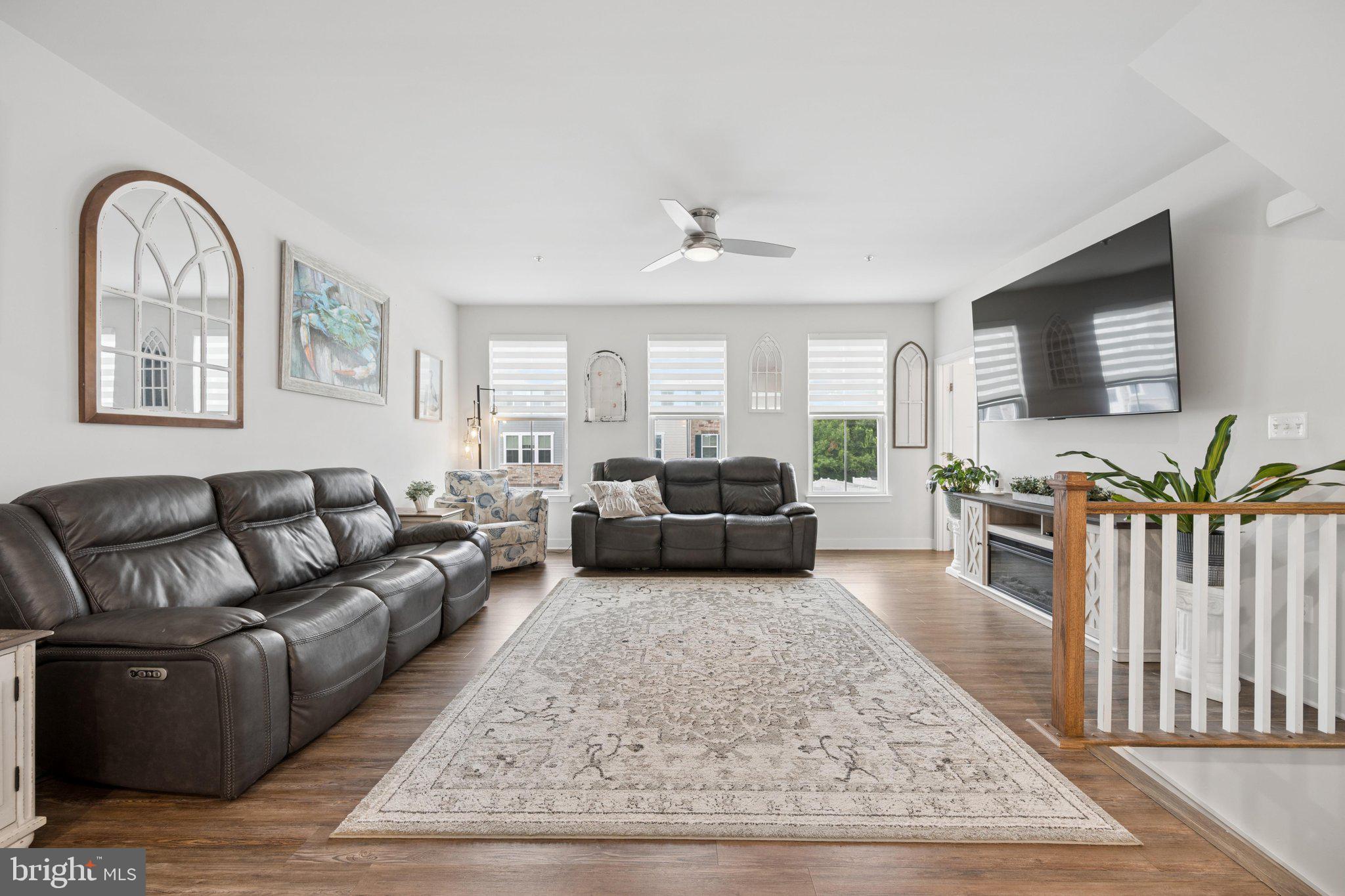 EDGEMERE/SPARROWS POINT - Residential