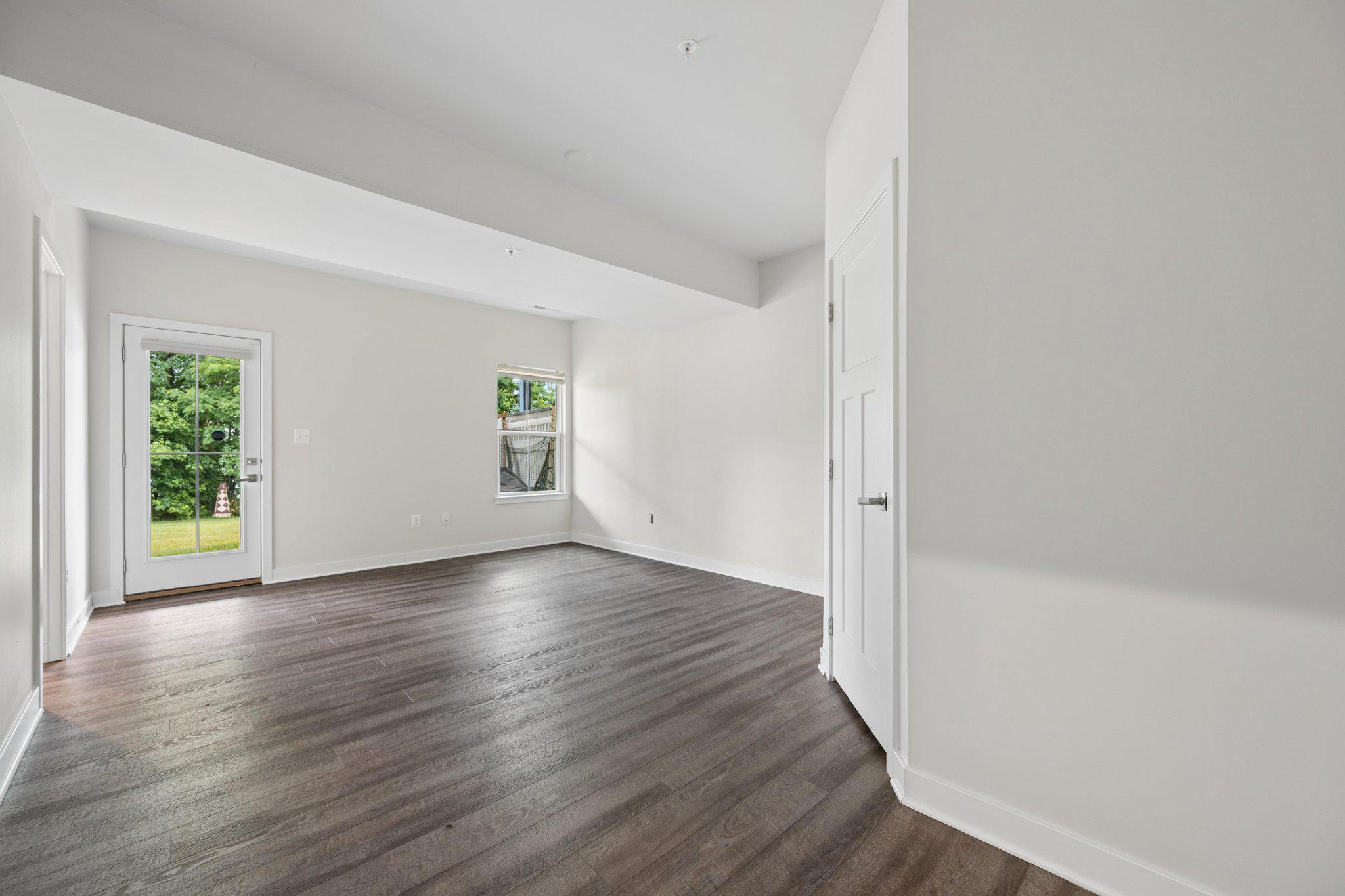 EDGEMERE/SPARROWS POINT - Residential