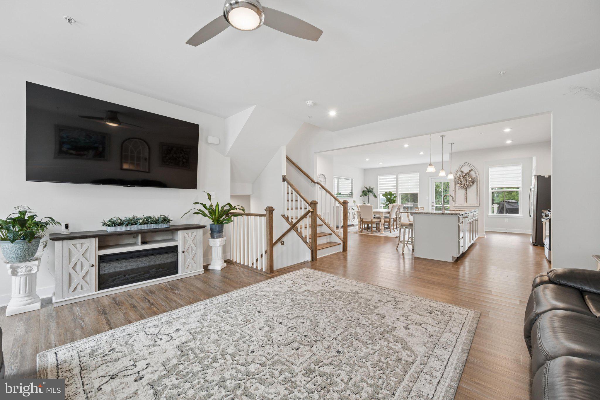 EDGEMERE/SPARROWS POINT - Residential