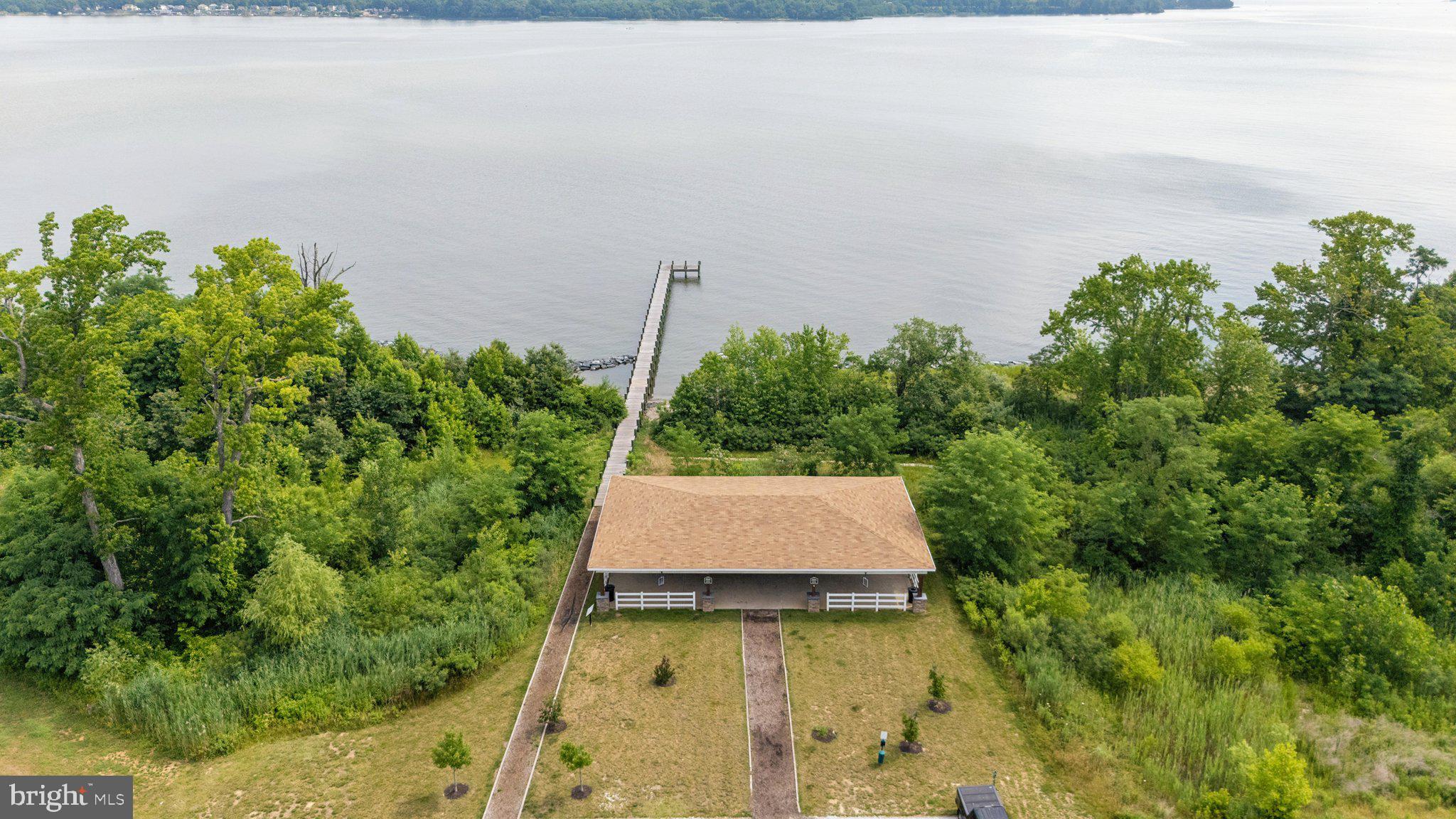 EDGEMERE/SPARROWS POINT - Residential