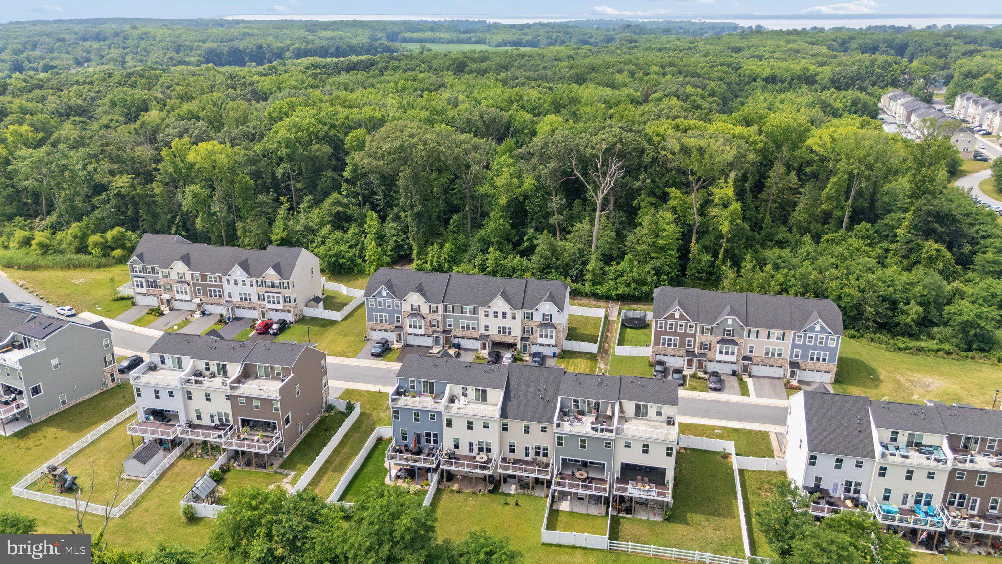 EDGEMERE/SPARROWS POINT - Residential