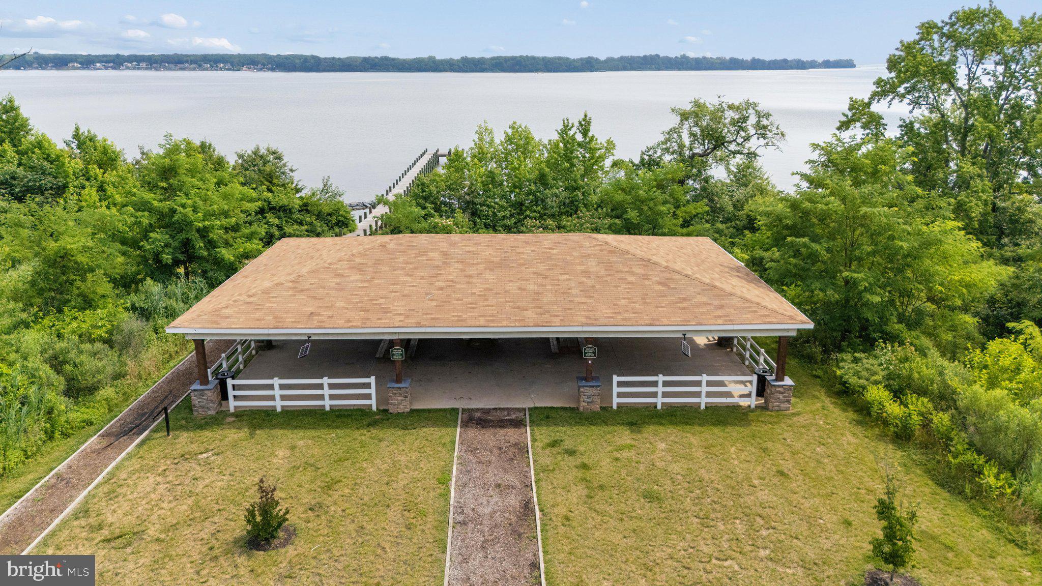 EDGEMERE/SPARROWS POINT - Residential
