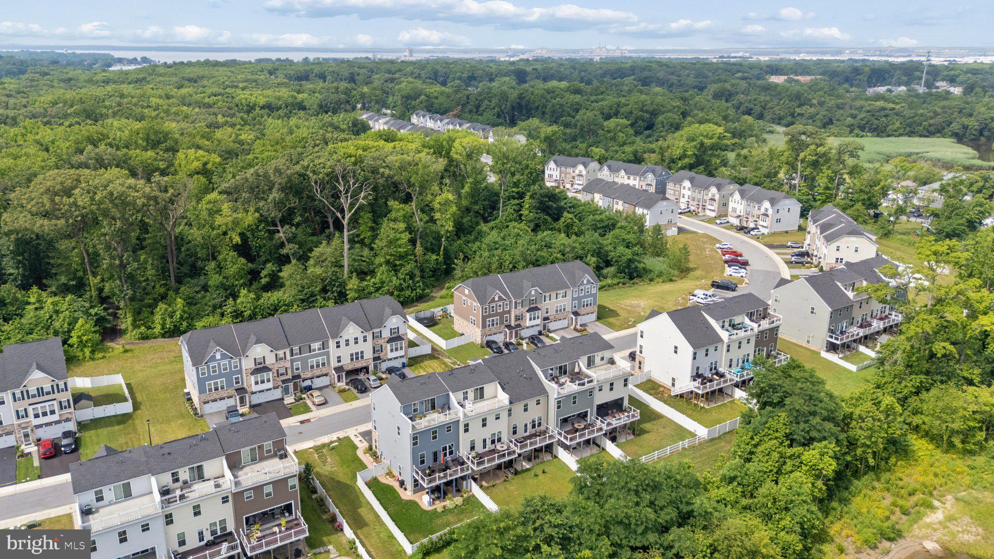 EDGEMERE/SPARROWS POINT - Residential