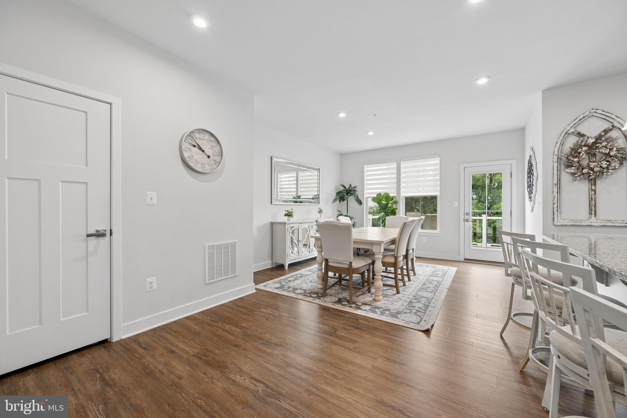 EDGEMERE/SPARROWS POINT - Residential
