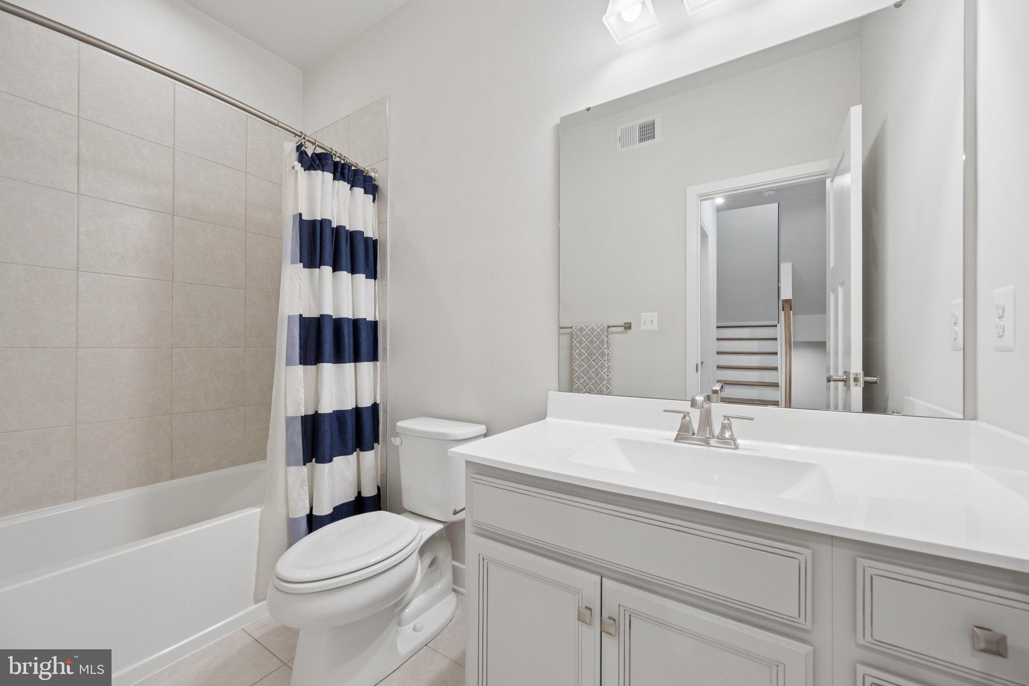 EDGEMERE/SPARROWS POINT - Residential