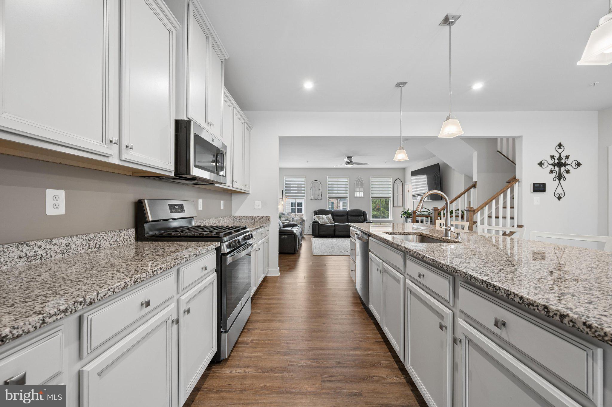 EDGEMERE/SPARROWS POINT - Residential