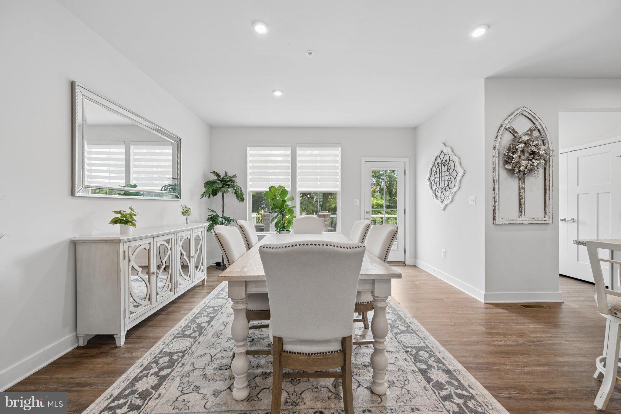 EDGEMERE/SPARROWS POINT - Residential