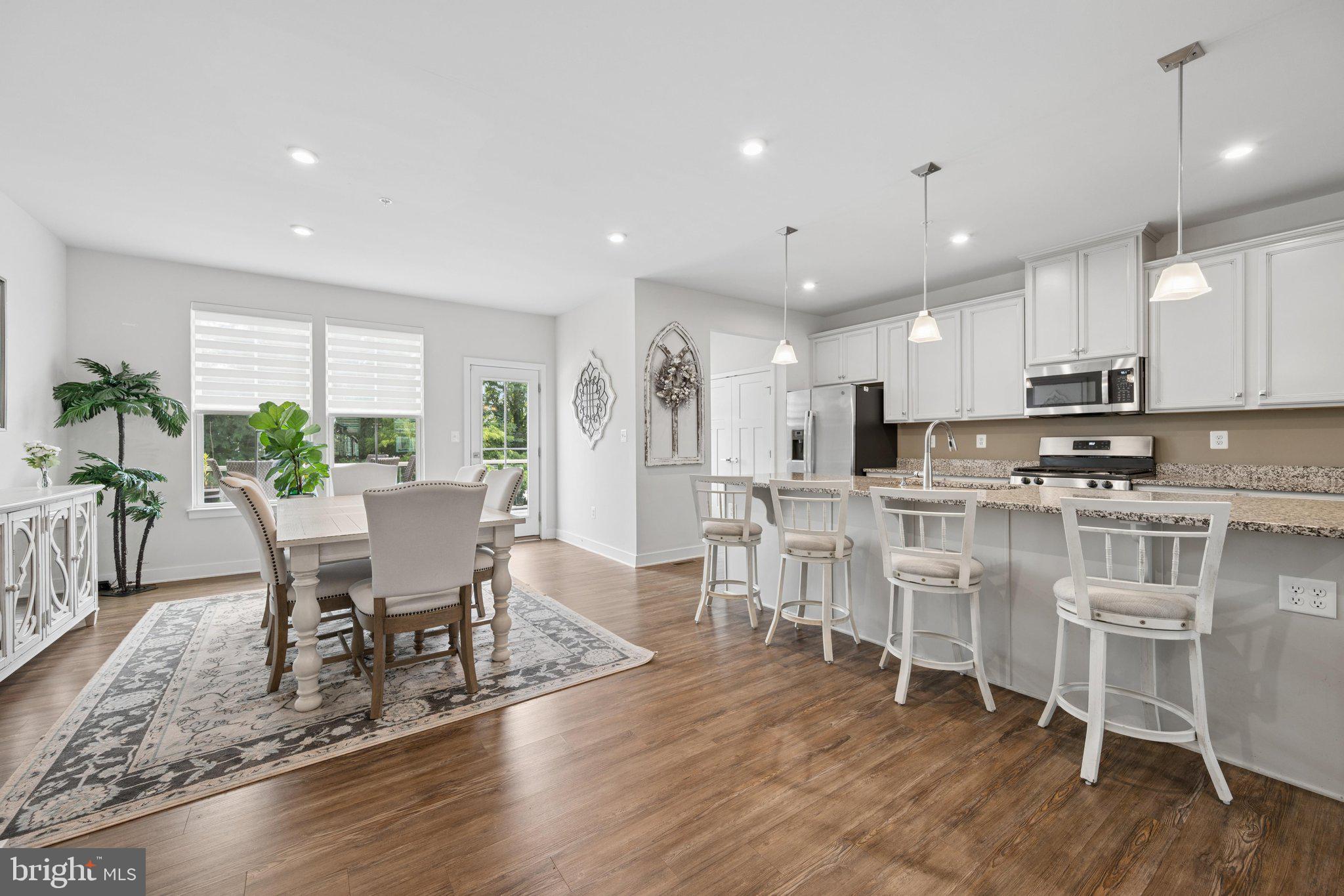 EDGEMERE/SPARROWS POINT - Residential