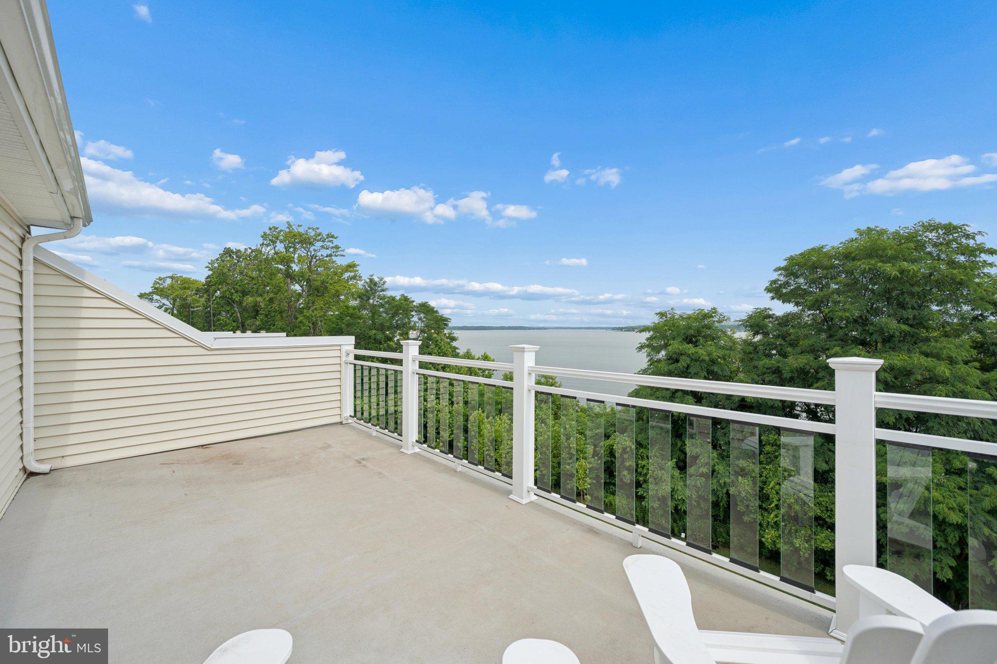 EDGEMERE/SPARROWS POINT - Residential