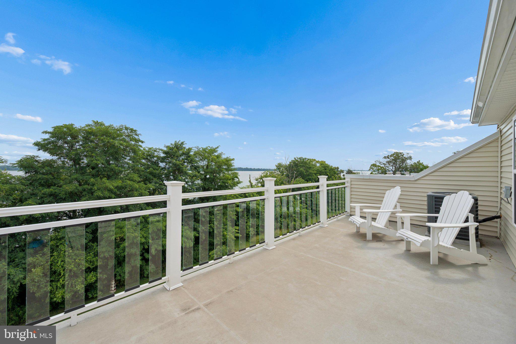 EDGEMERE/SPARROWS POINT - Residential