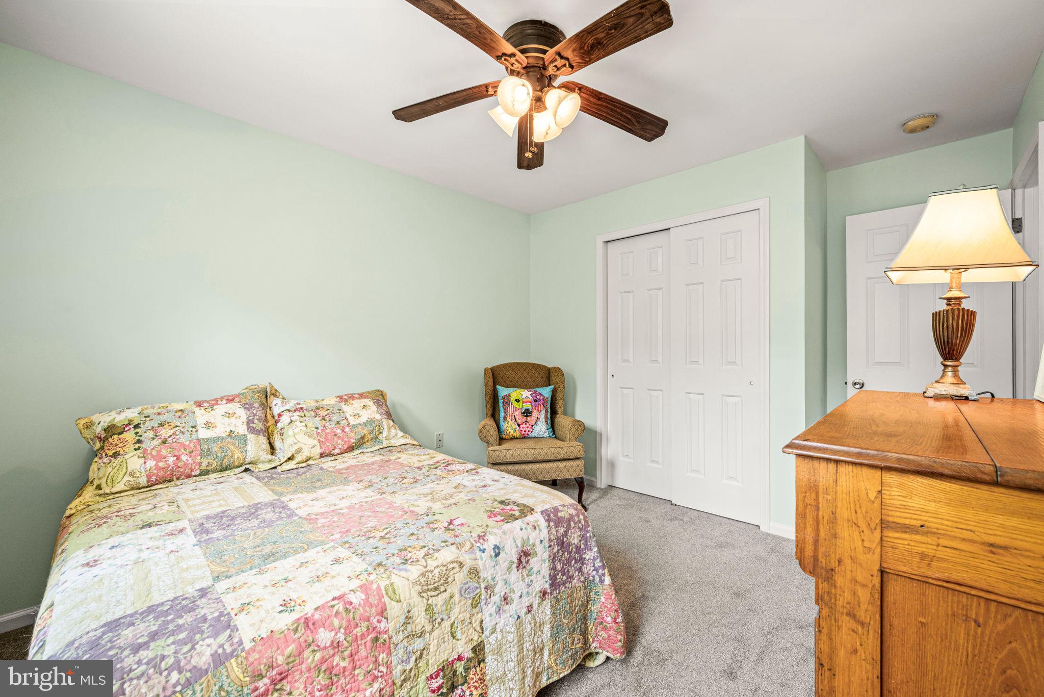 WINDING BROOK ESTS - Residential