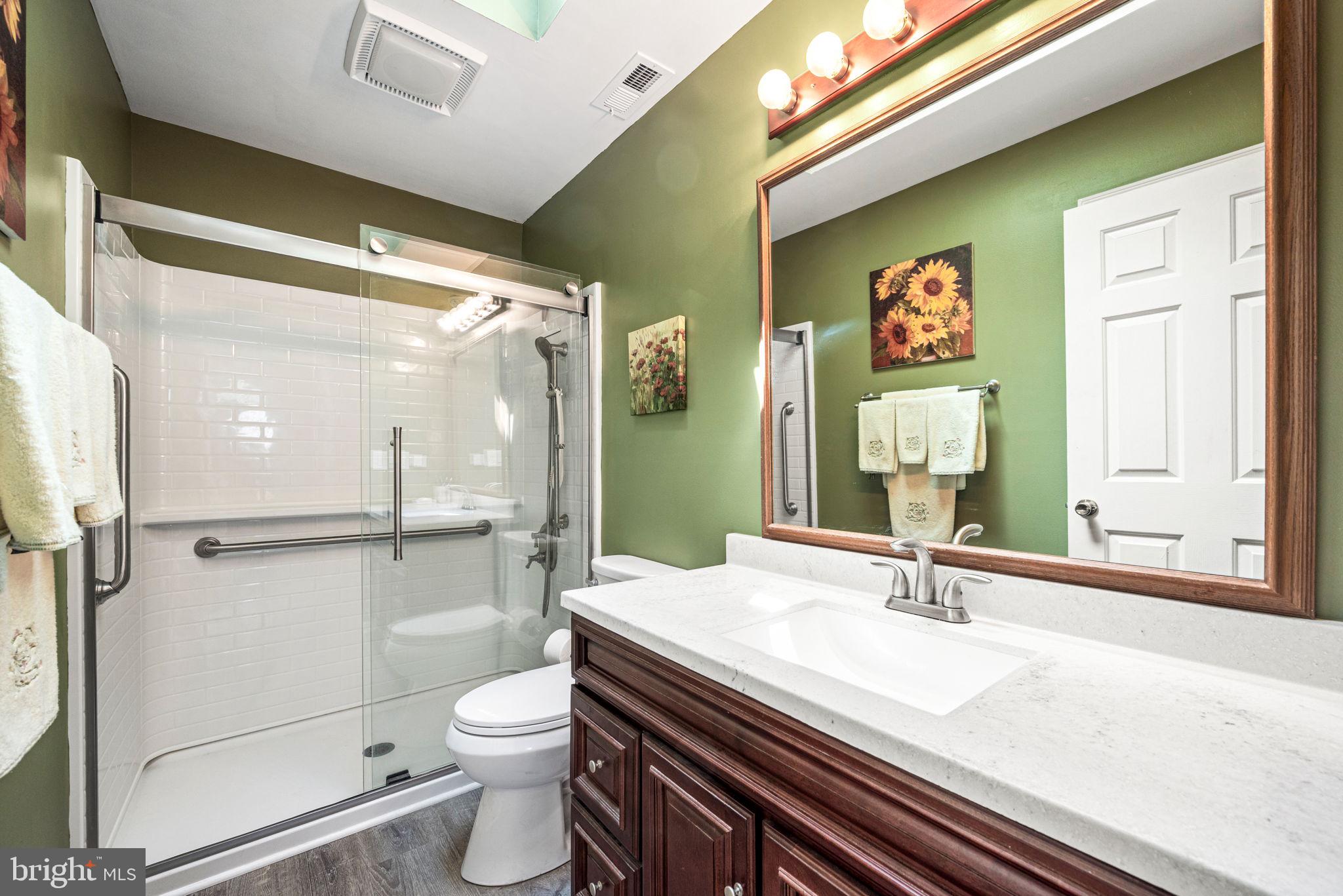 WINDING BROOK ESTS - Residential