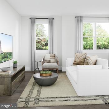 PARKSIDE VILLAGE - Residential