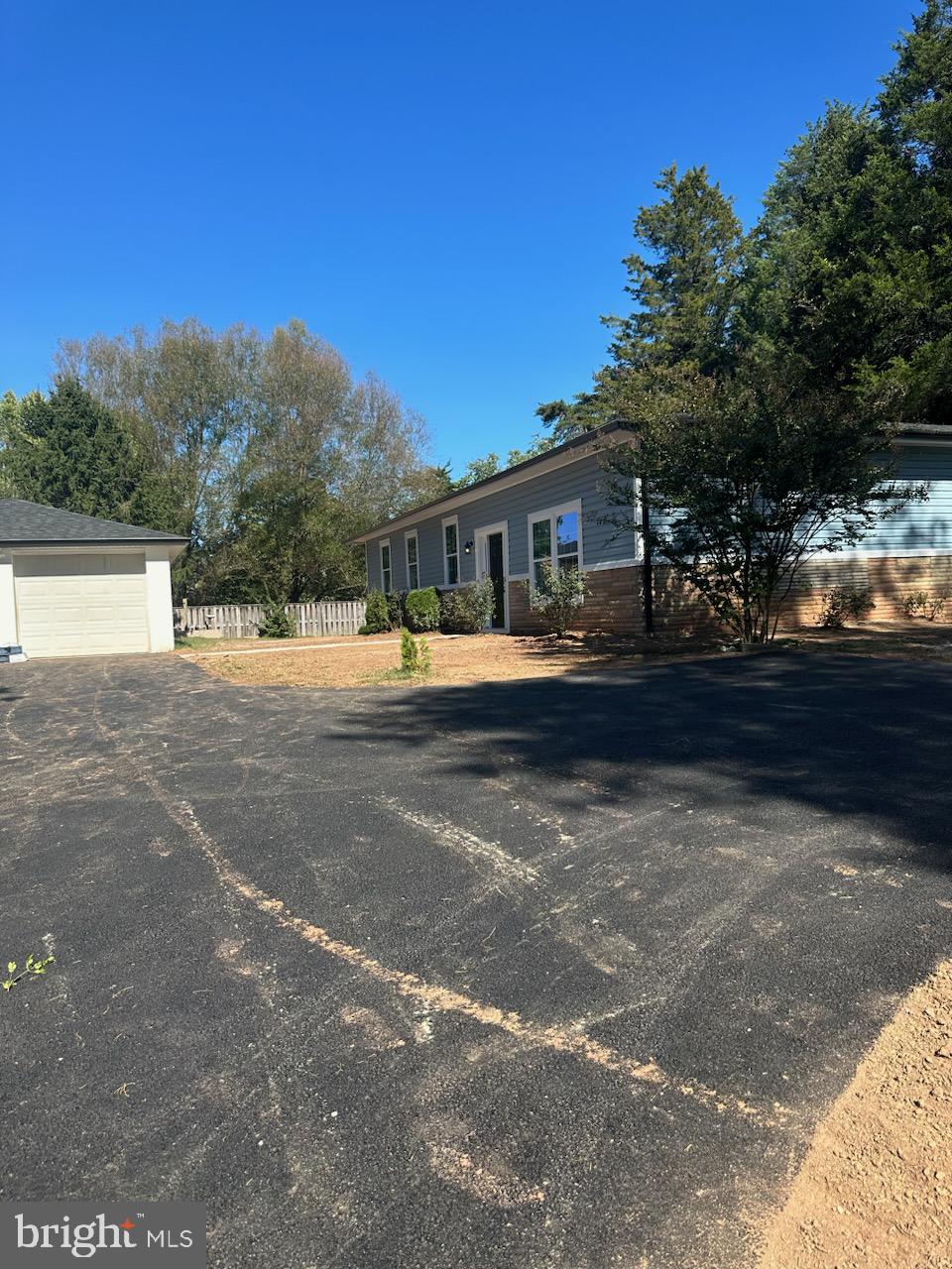 YORKSHIRE ACRES - Residential