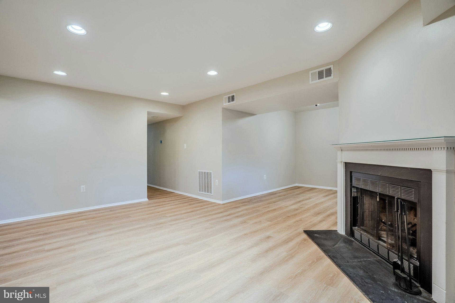 NEW PROVIDENCE VILLAGE - Residential