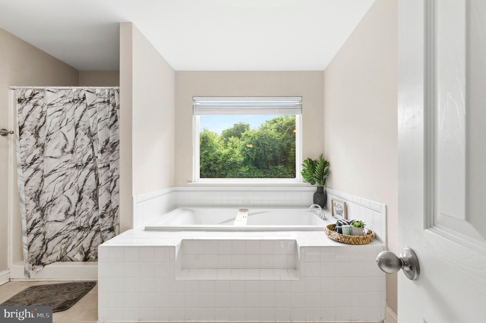 KINGS CREEK ESTATES - Residential